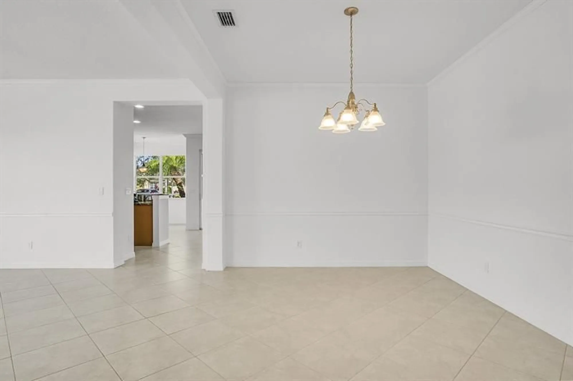Property Slideshow image 9 of 38 | 6366 astor pl, Vero Beach, FL, 32966