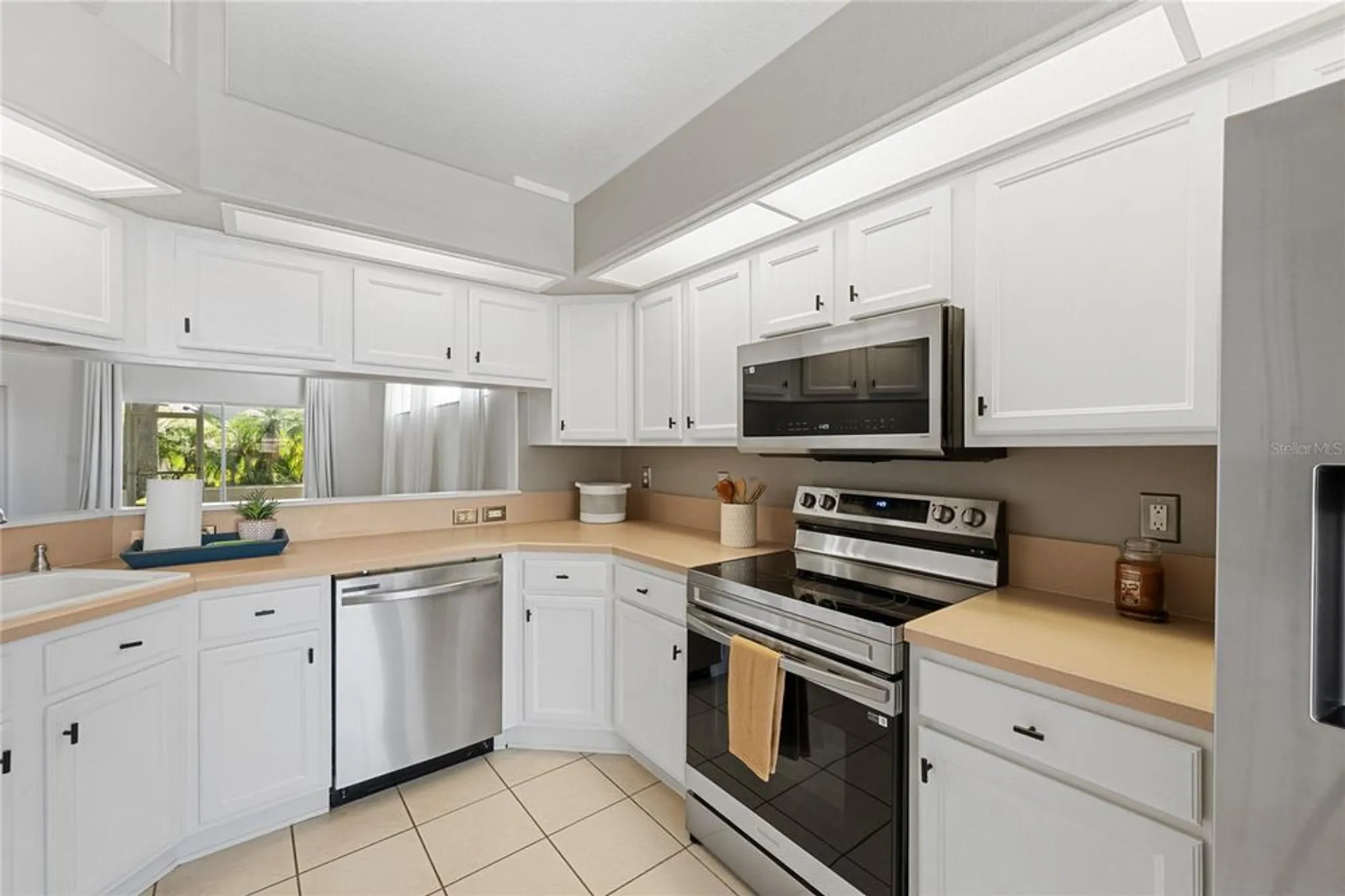 Property Slideshow image 35 of 64 | 5676 gulf stream st, Tavares, FL, 32778