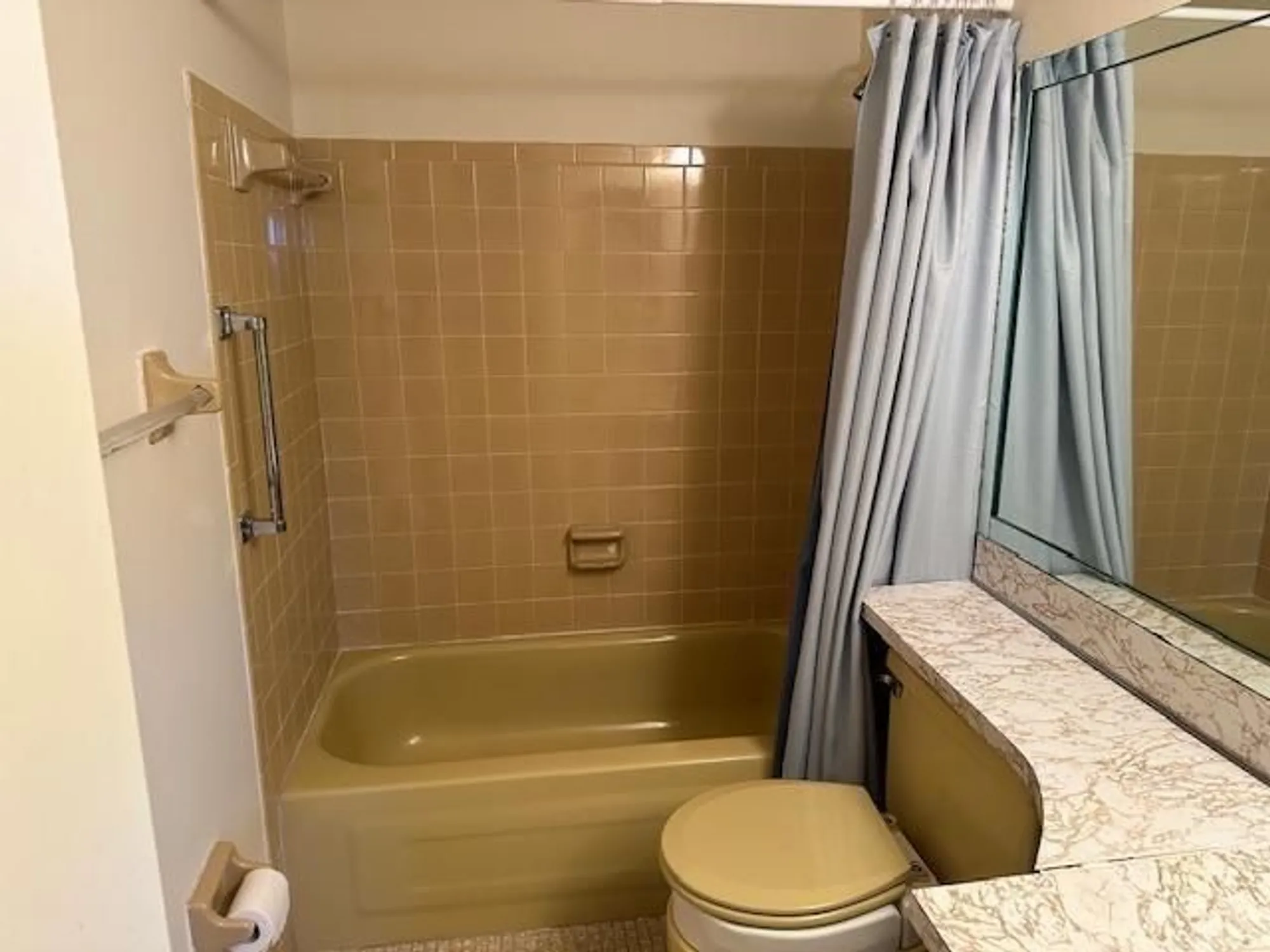 Property Slideshow image 12 of 25 | 7805 w atlantic blvd 202, Margate, FL, 33063