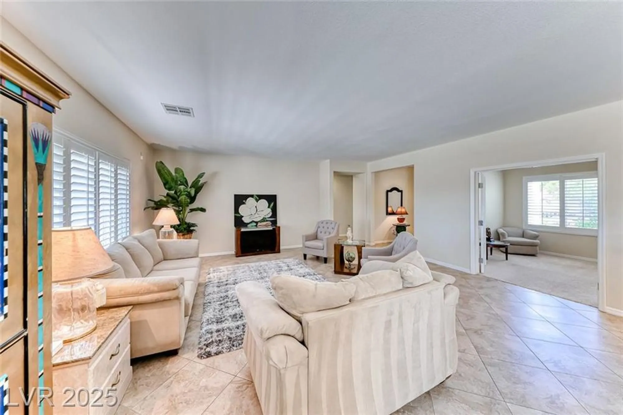 Property Slideshow image 8 of 55 | 2377 baldwinville ct, Henderson, NV, 89044