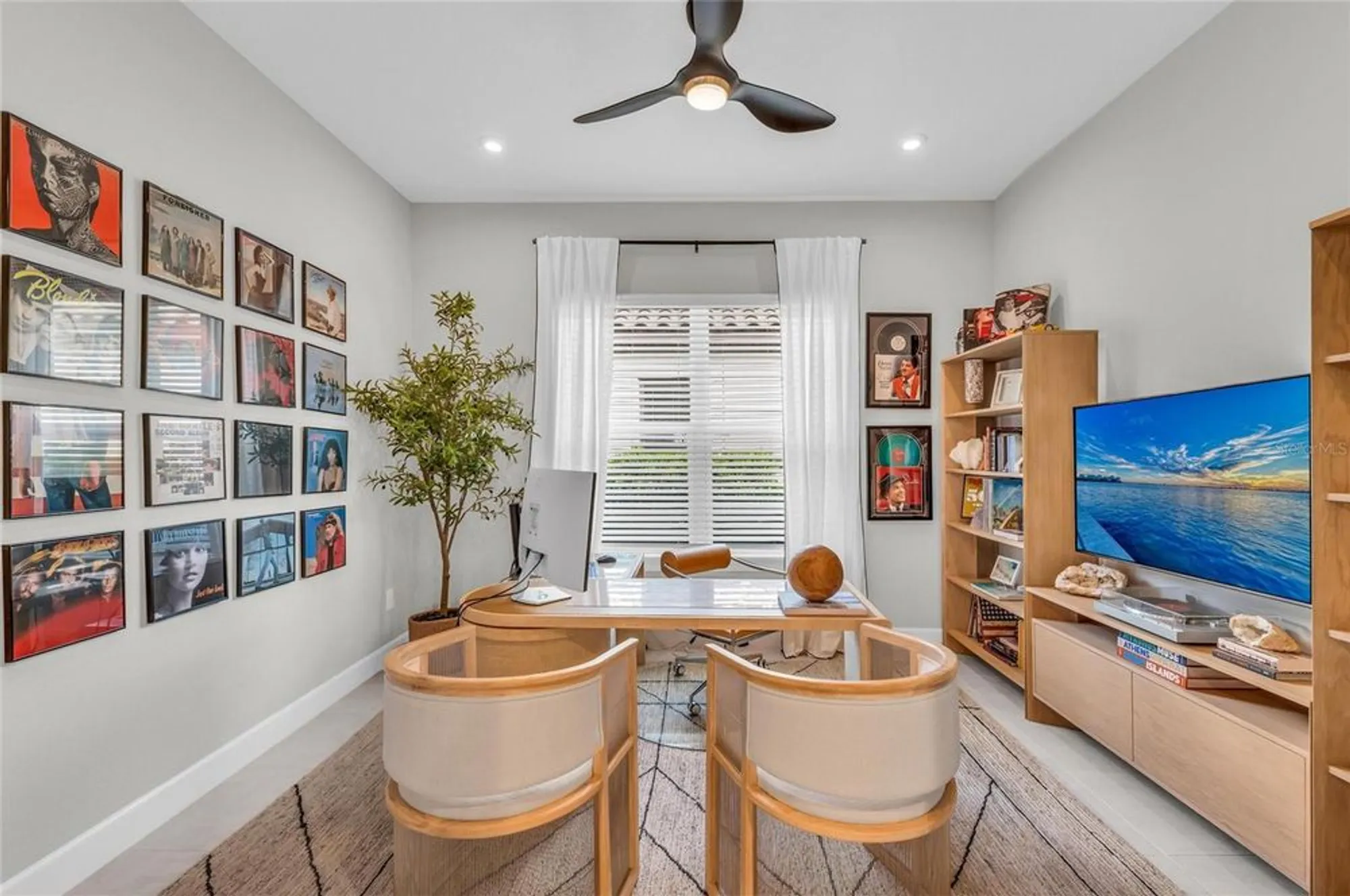 Property Slideshow image 22 of 47 | 4736 cassio ct, Bradenton, FL, 34211