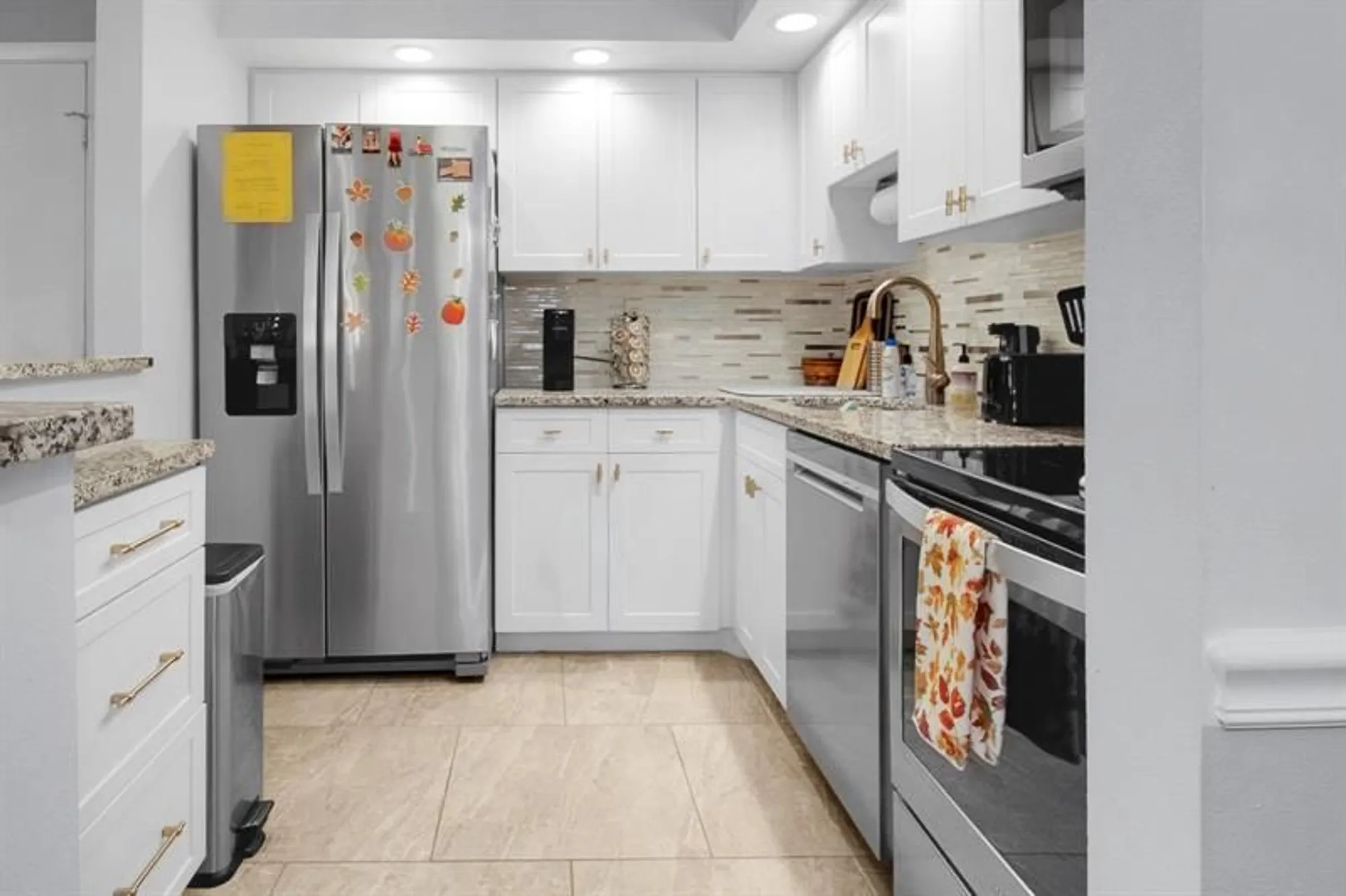 Property Slideshow image 18 of 22 | 7194 ashmont cir # 112, Tamarac, FL, 33321