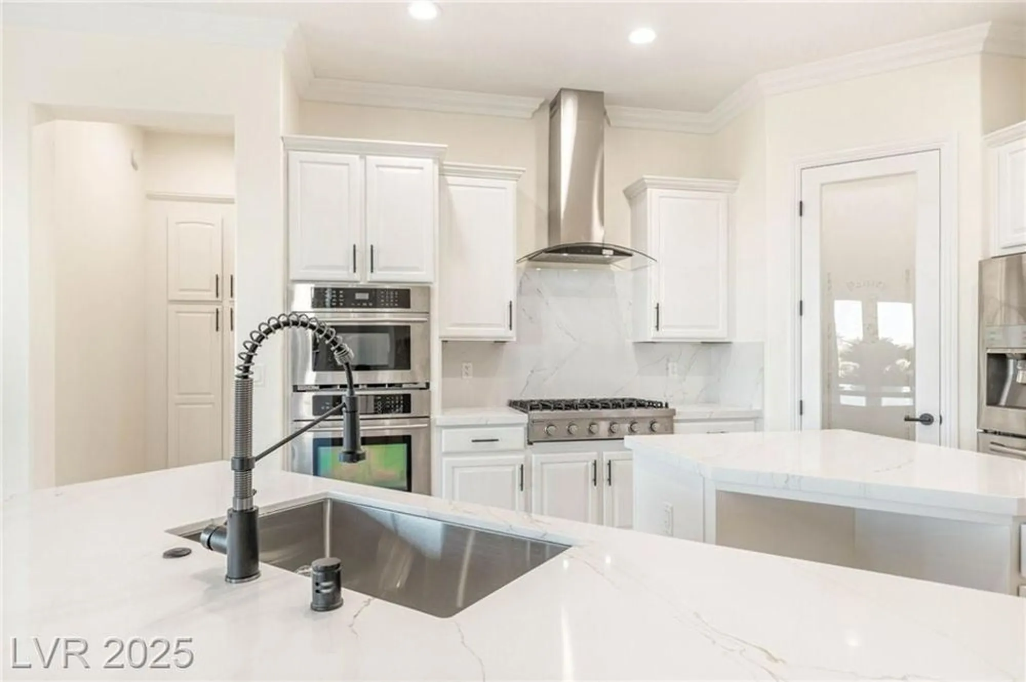 Property Slideshow image 24 of 66 | 4754 riva de romanza st, Las Vegas, NV, 89135