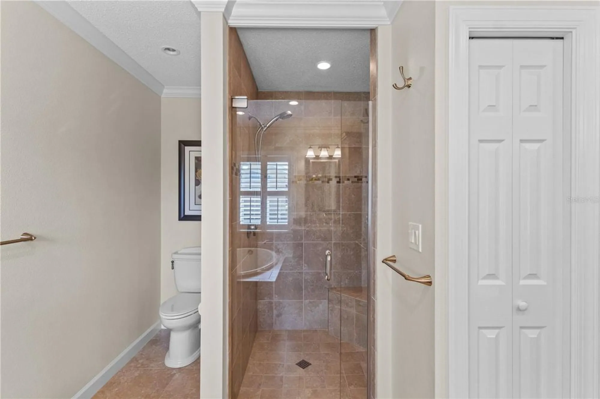 Property Slideshow image 30 of 64 | 557 warwick ct, Venice, FL, 34293