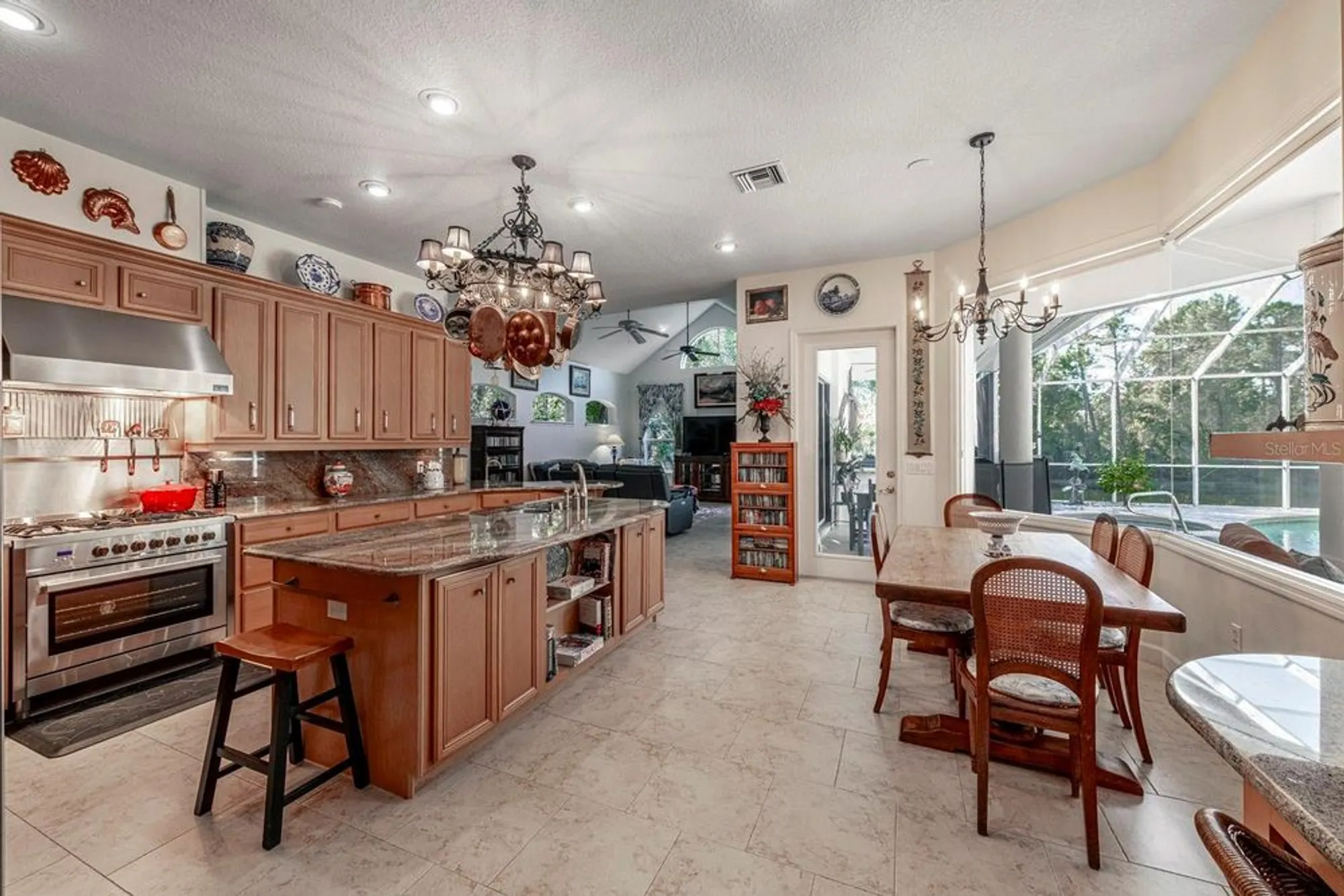 Property Slideshow image 15 of 64 | 5061 greenbriar trl, Mount Dora, FL, 32757