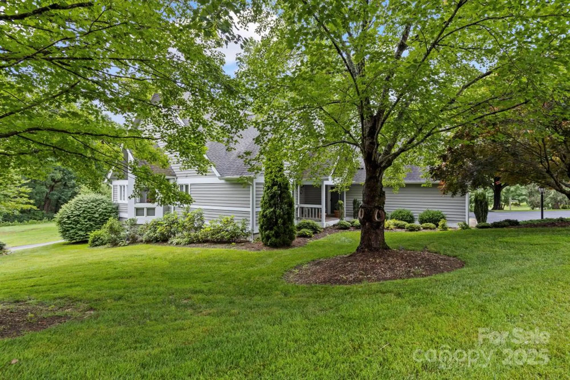 Property Slideshow image 2 of 37 | 104 overlook dr, Flat Rock, NC, 28731