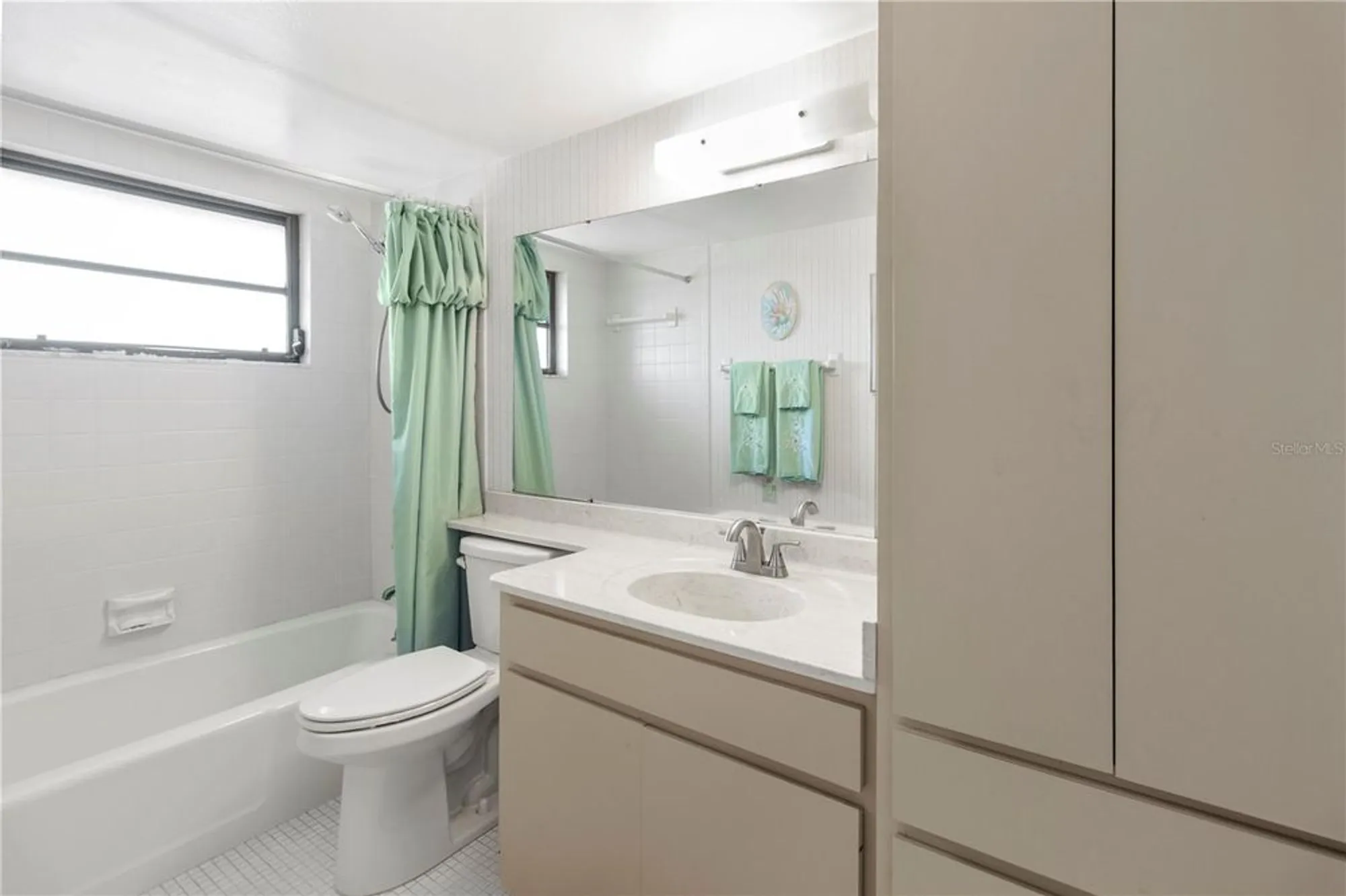 Property Slideshow image 33 of 44 | 4640 red maple rd # 1208, Bradenton, FL, 34210