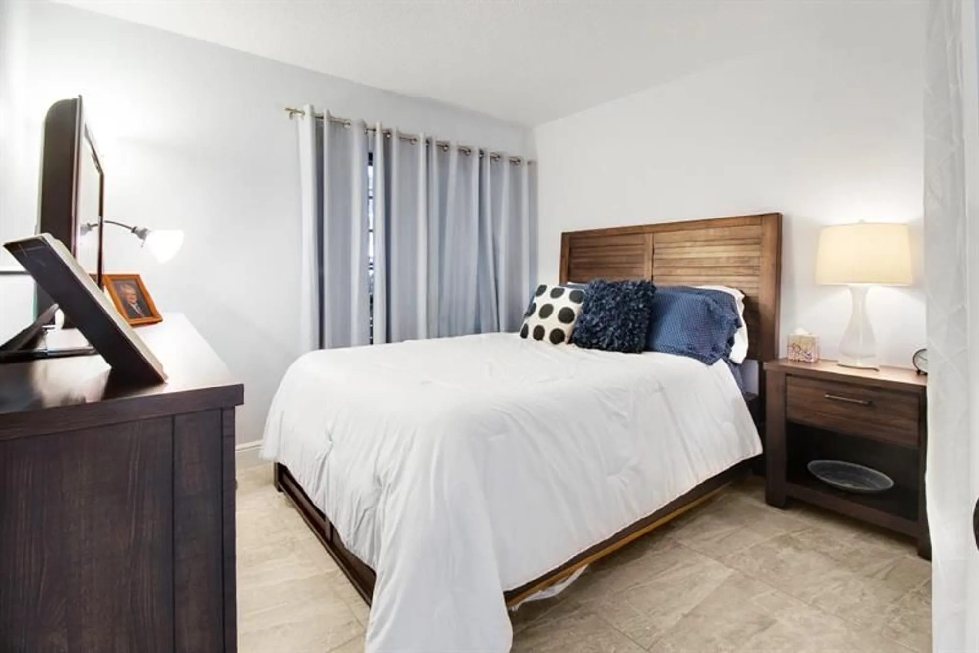 Property Slideshow image 8 of 22 | 7194 ashmont cir # 112, Tamarac, FL, 33321