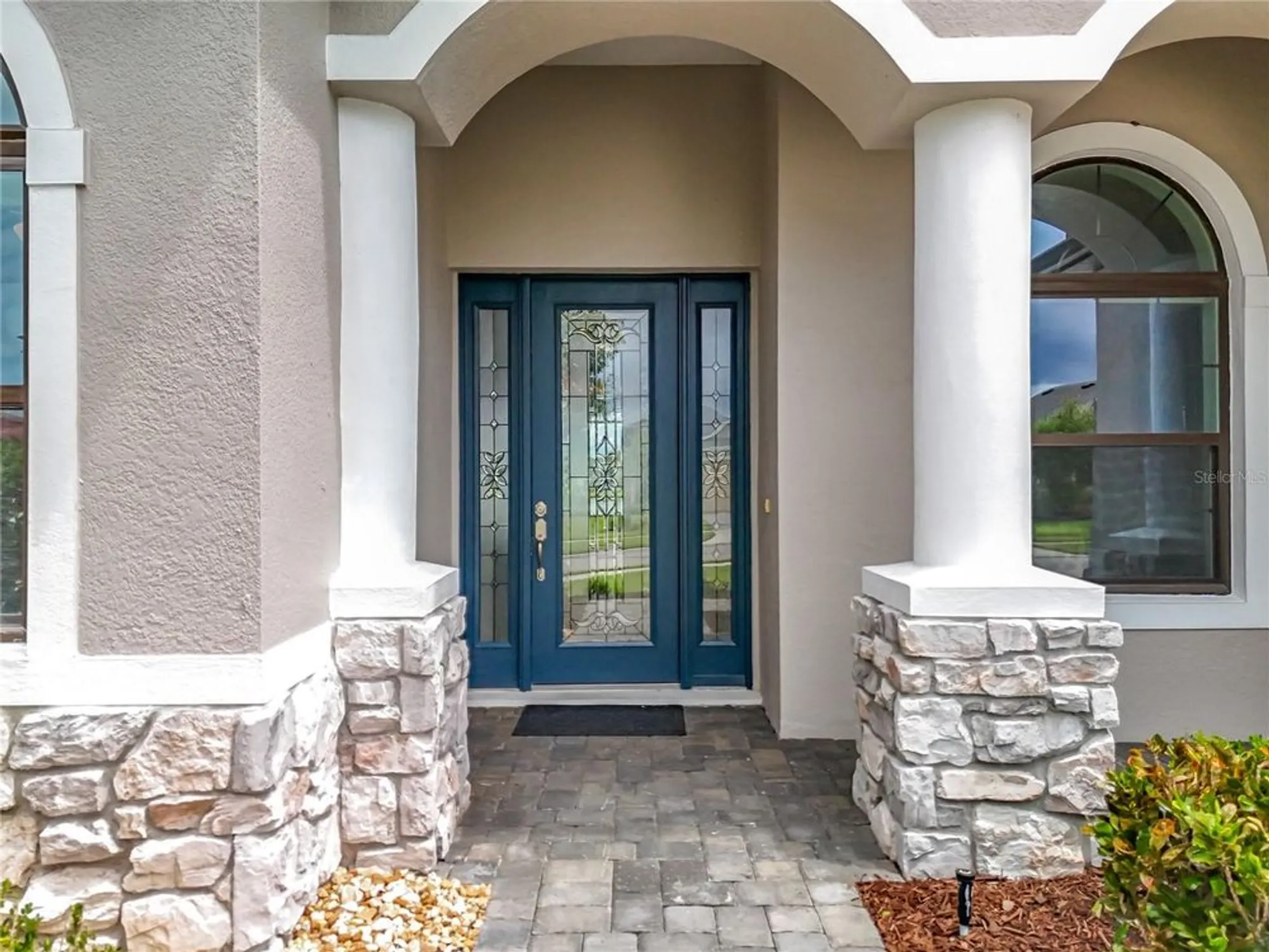 Property Slideshow image 3 of 60 | 1977 weymouth ct, Mount Dora, FL, 32757