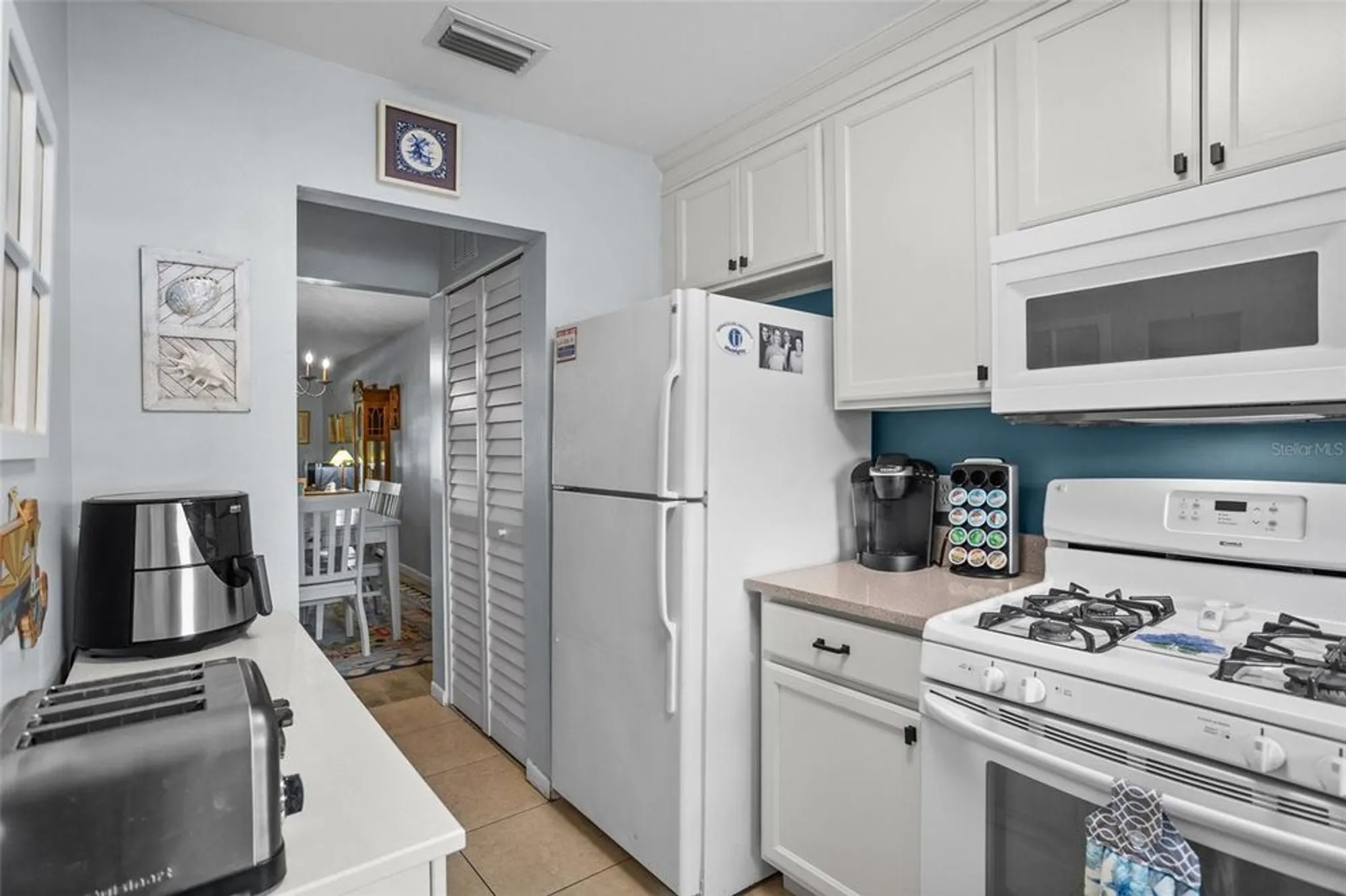 Property Slideshow image 12 of 64 | 5660 80th st n unit b106, St Petersburg, FL, 33709