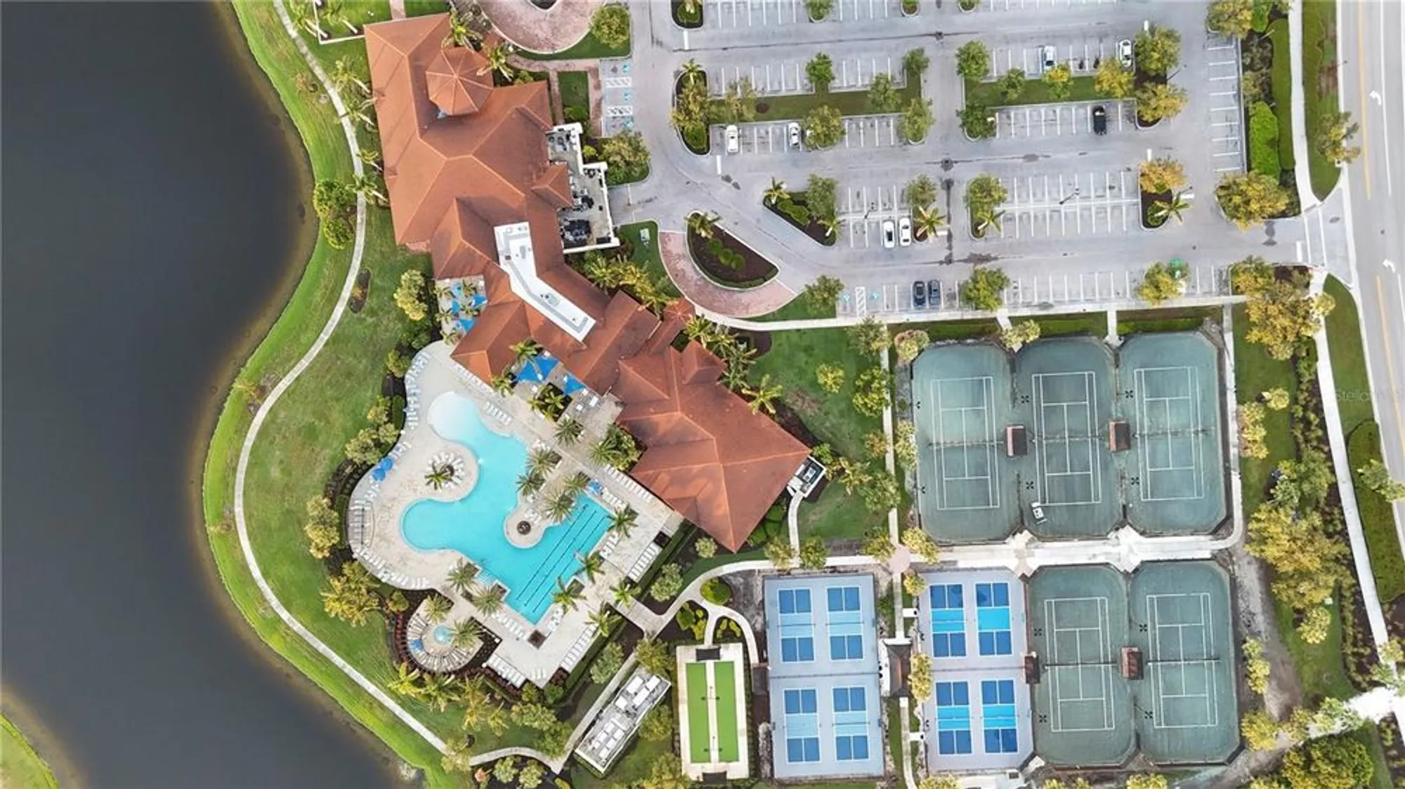 Property Slideshow image 54 of 78 | 24252 gallberry dr, Venice, FL, 34293