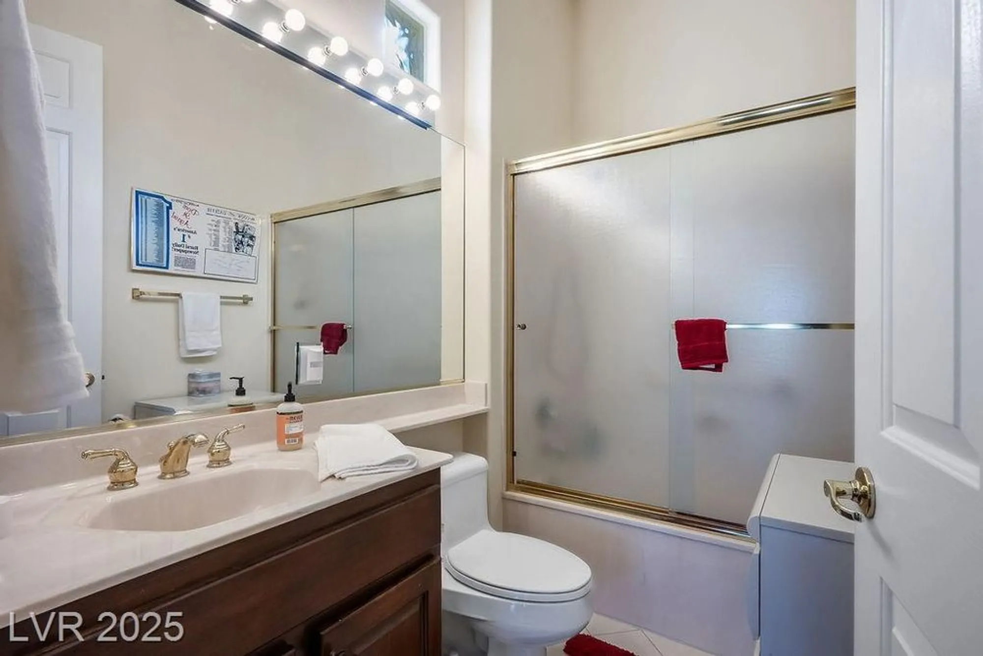 Property Slideshow image 31 of 99 | 10712 button willow dr, Las Vegas, NV, 89134