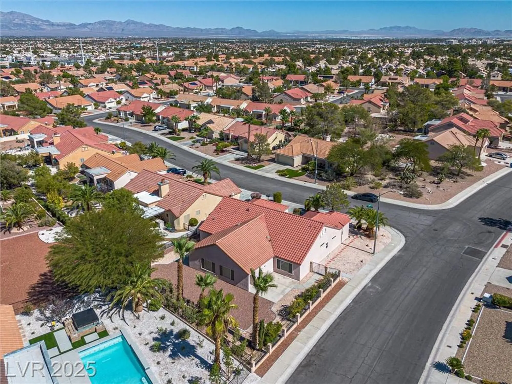 Property Slideshow image 60 of 66 | 3001 merimar dr, Las Vegas, NV, 89134