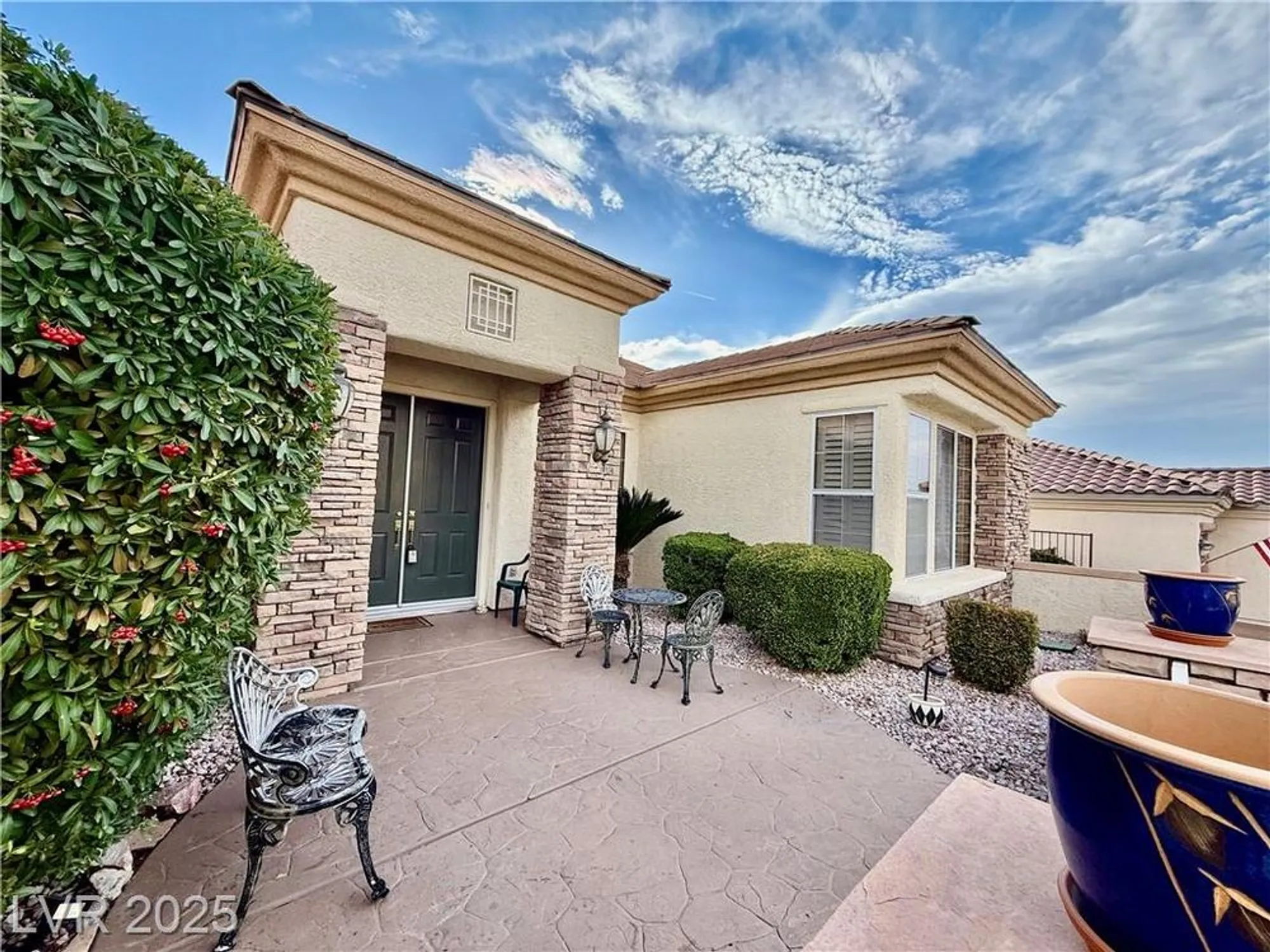 Property Slideshow image 6 of 51 | 2851 scotts valley dr, Henderson, NV, 89052