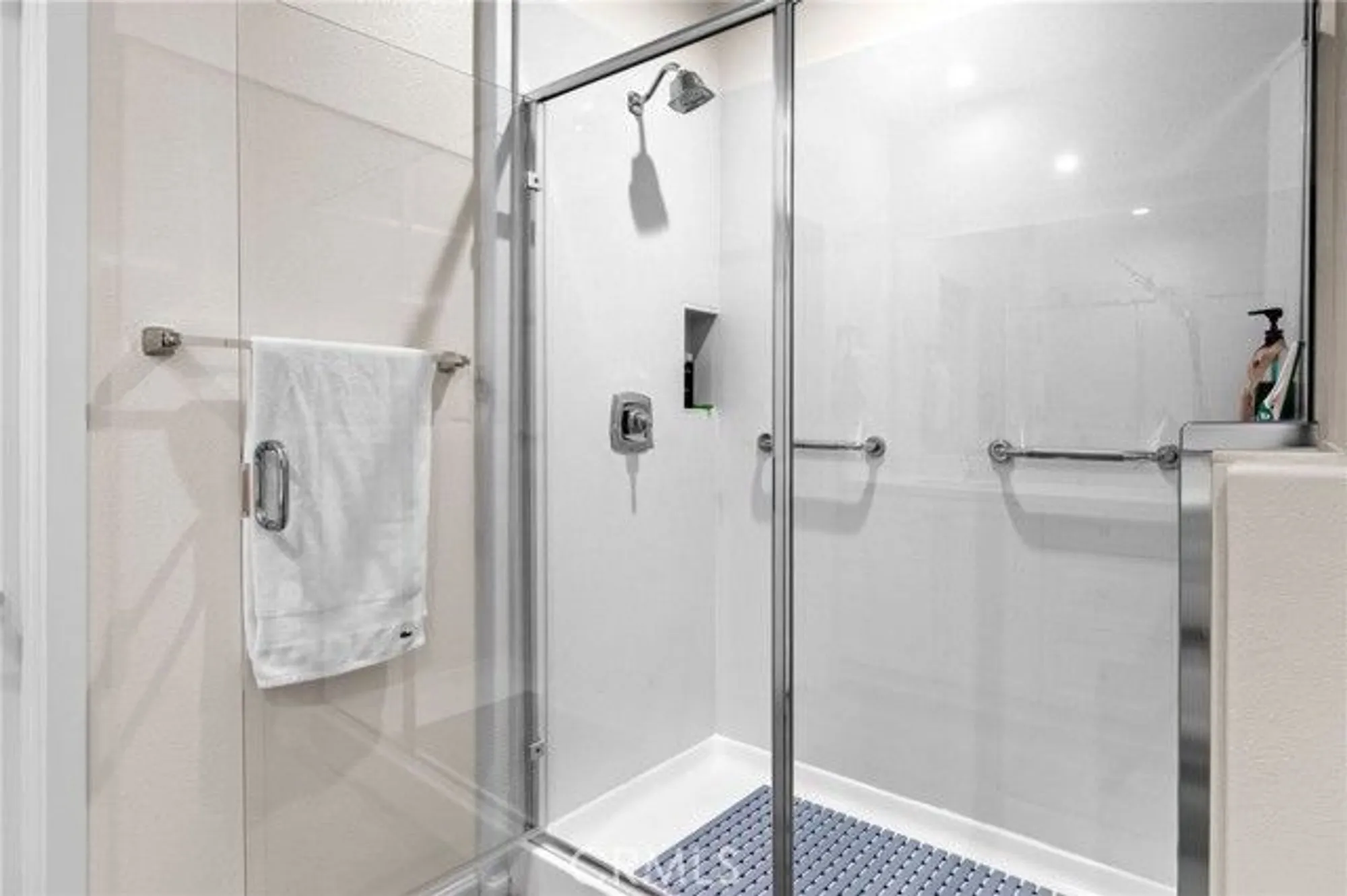 Property Slideshow image 25 of 34 | 82910 temescal canyon dr, Indio, CA, 92201