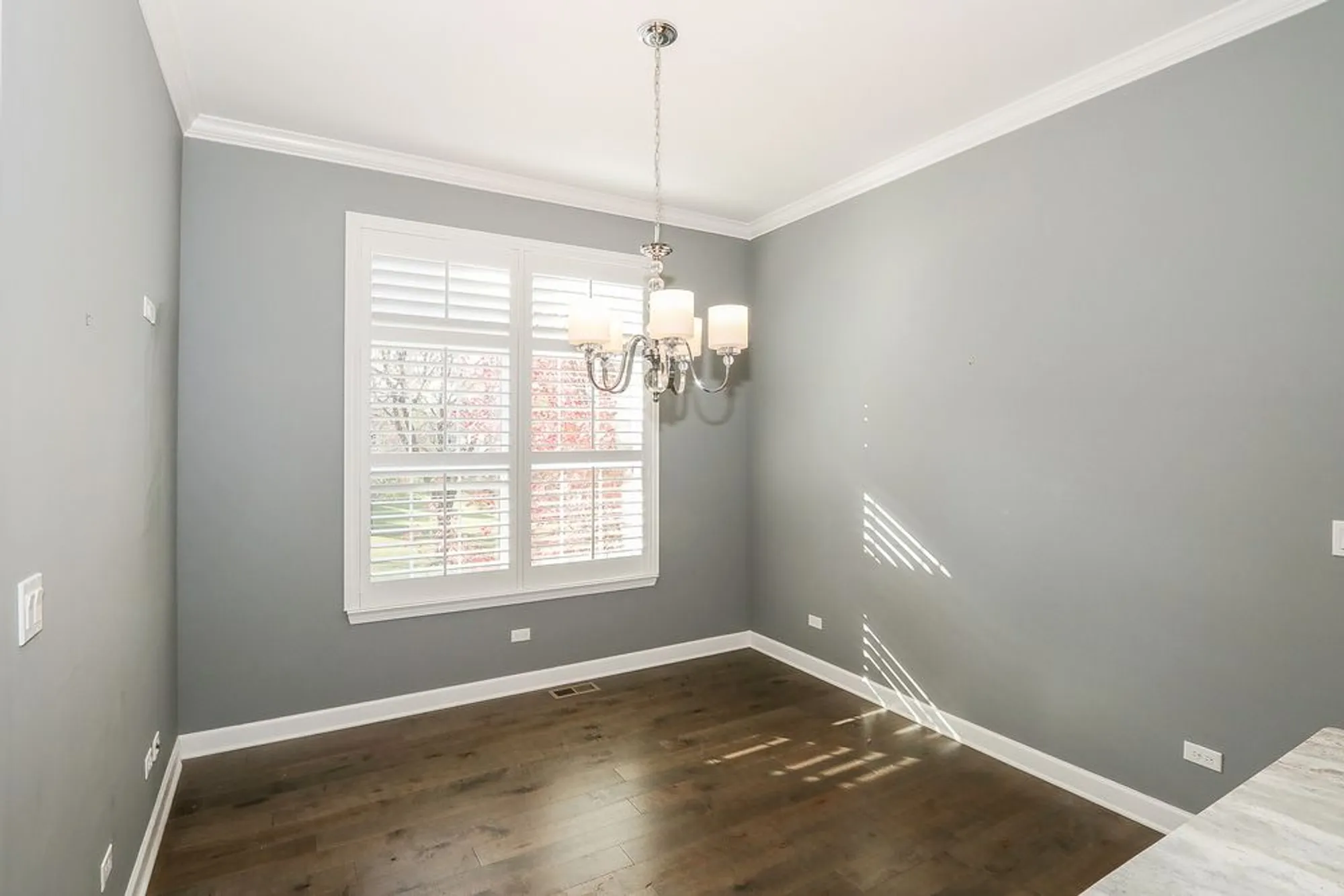 Property Slideshow image 15 of 35 | , Lake In The Hills, IL, 60156