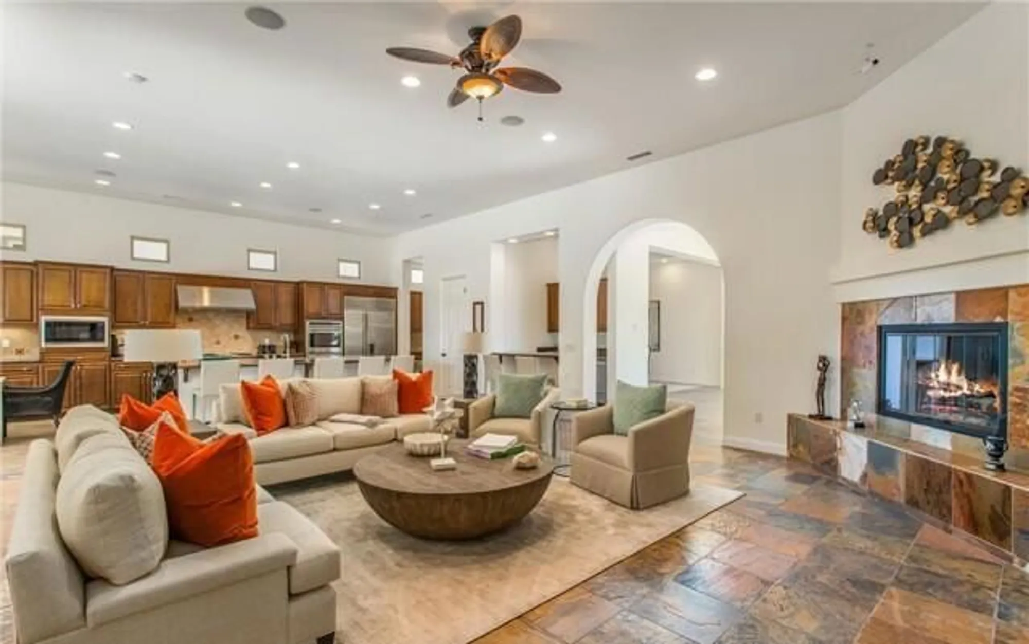 Property Slideshow image 13 of 27 | 81815 brown deer park, La Quinta, CA, 92253