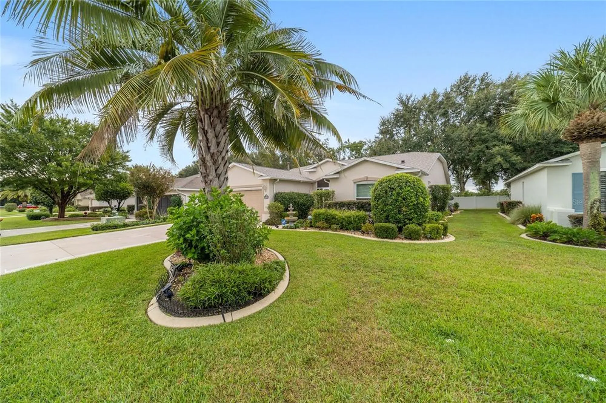 Property Slideshow image 9 of 54 | 16369 sw 14th avenue rd, Ocala, FL, 34473
