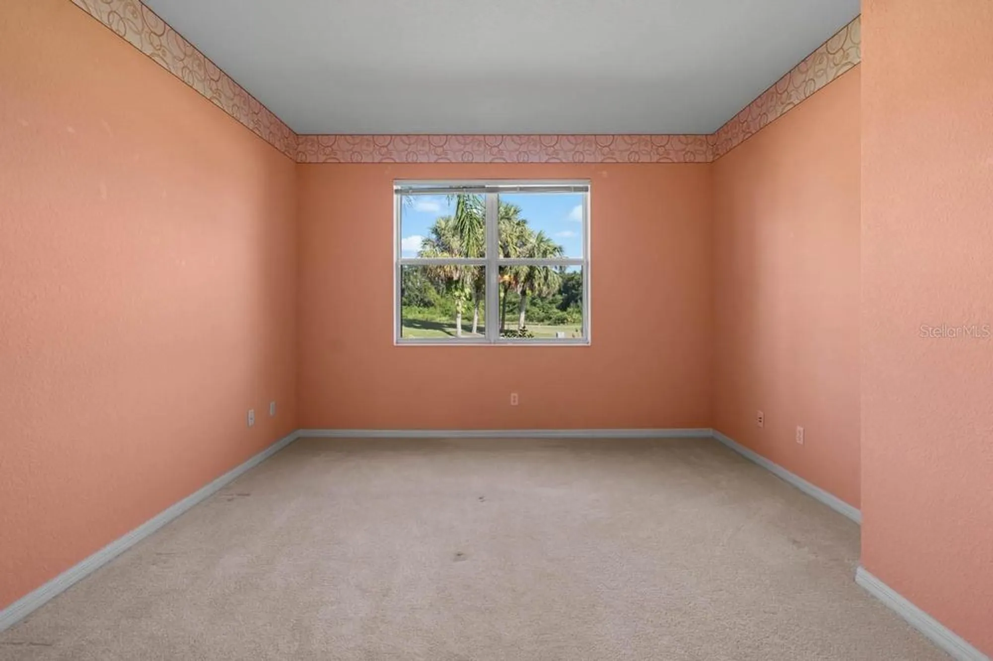 Property Slideshow image 7 of 63 | 1226 lyndhurst greens dr, Sun City Center, FL, 33573
