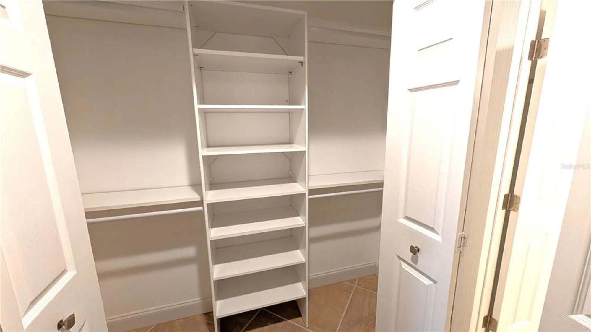 Property Slideshow image 16 of 37 | 3409 montilla ct # 8410, Sarasota, FL, 34232