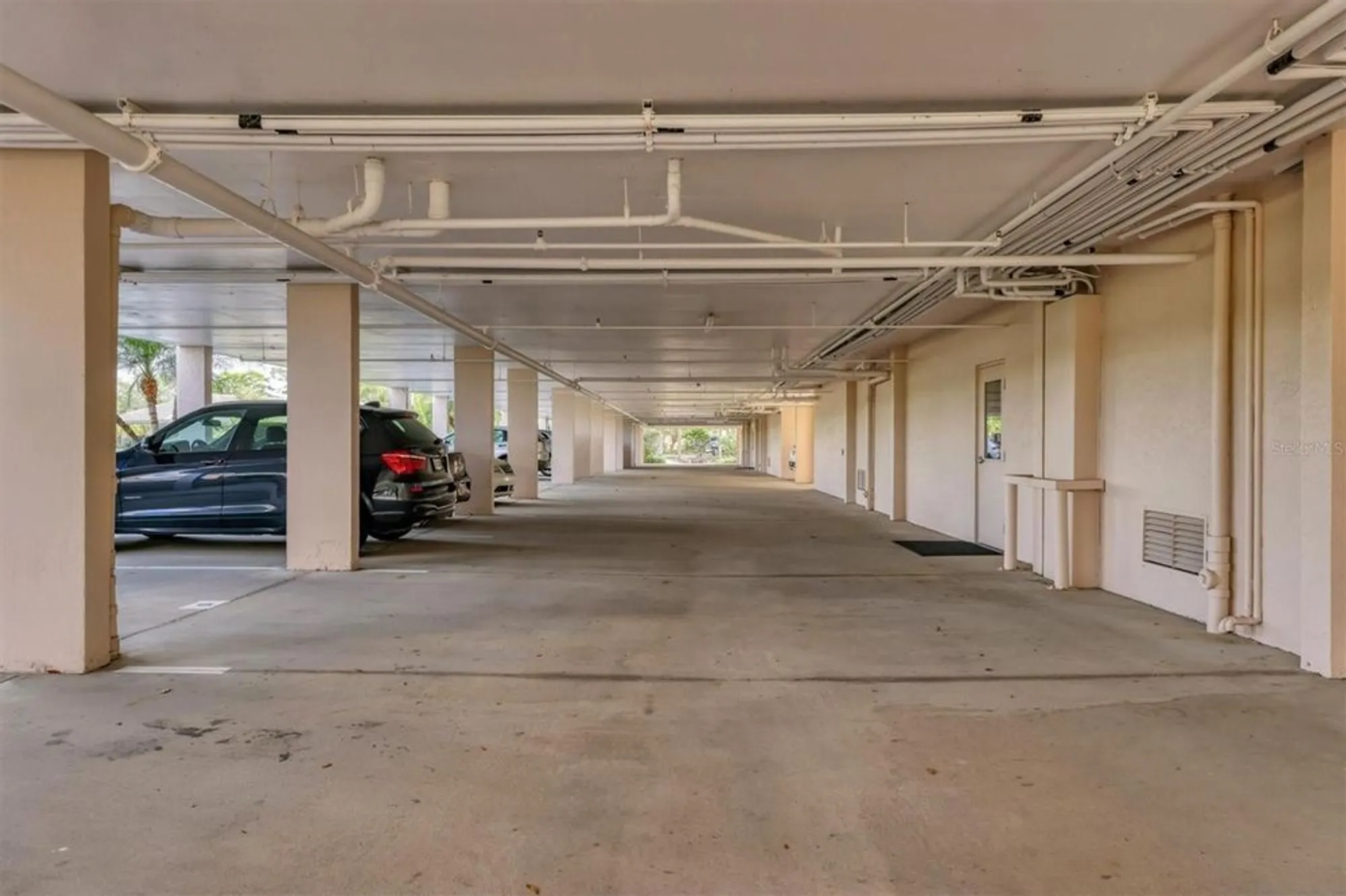 Property Slideshow image 23 of 51 | 5408 eagles point cir apt 102, Sarasota, FL, 34231