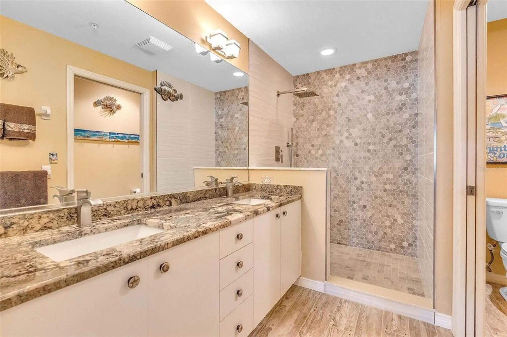 Property Slideshow image 28 of 58 | 2090 matecumbe key rd unit 1105, Punta Gorda, FL, 33955