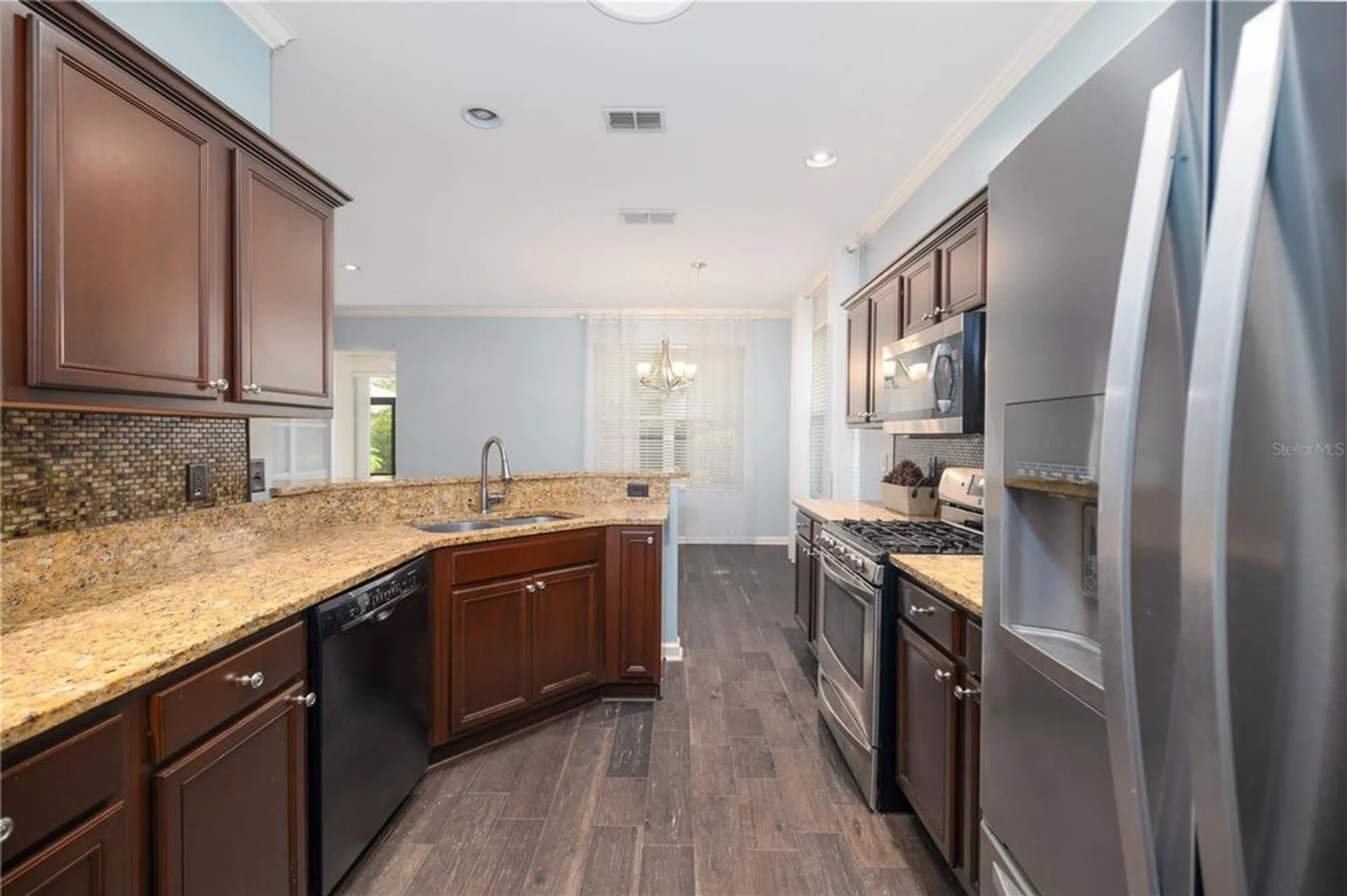 Property Slideshow image 9 of 44 | 107 wethersfield ct, Deland, FL, 32724