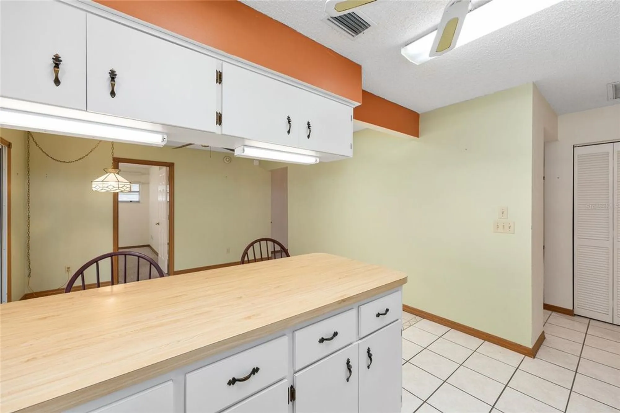 Property Slideshow image 25 of 46 | 8552 sw 92nd ln d, Ocala, FL, 34481