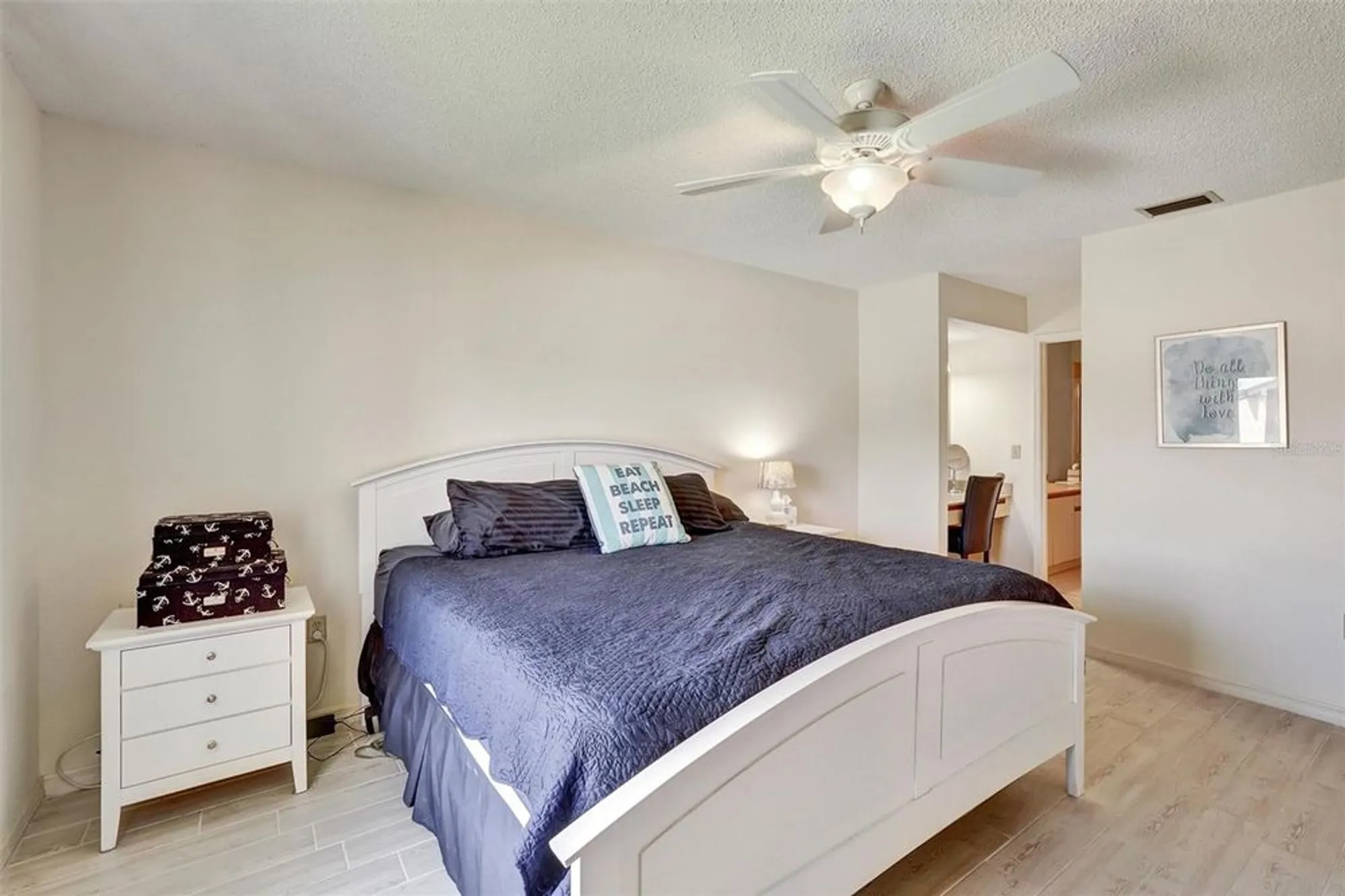 Property Slideshow image 15 of 27 | 6221 timber lake dr unit c10, Sarasota, FL, 34243