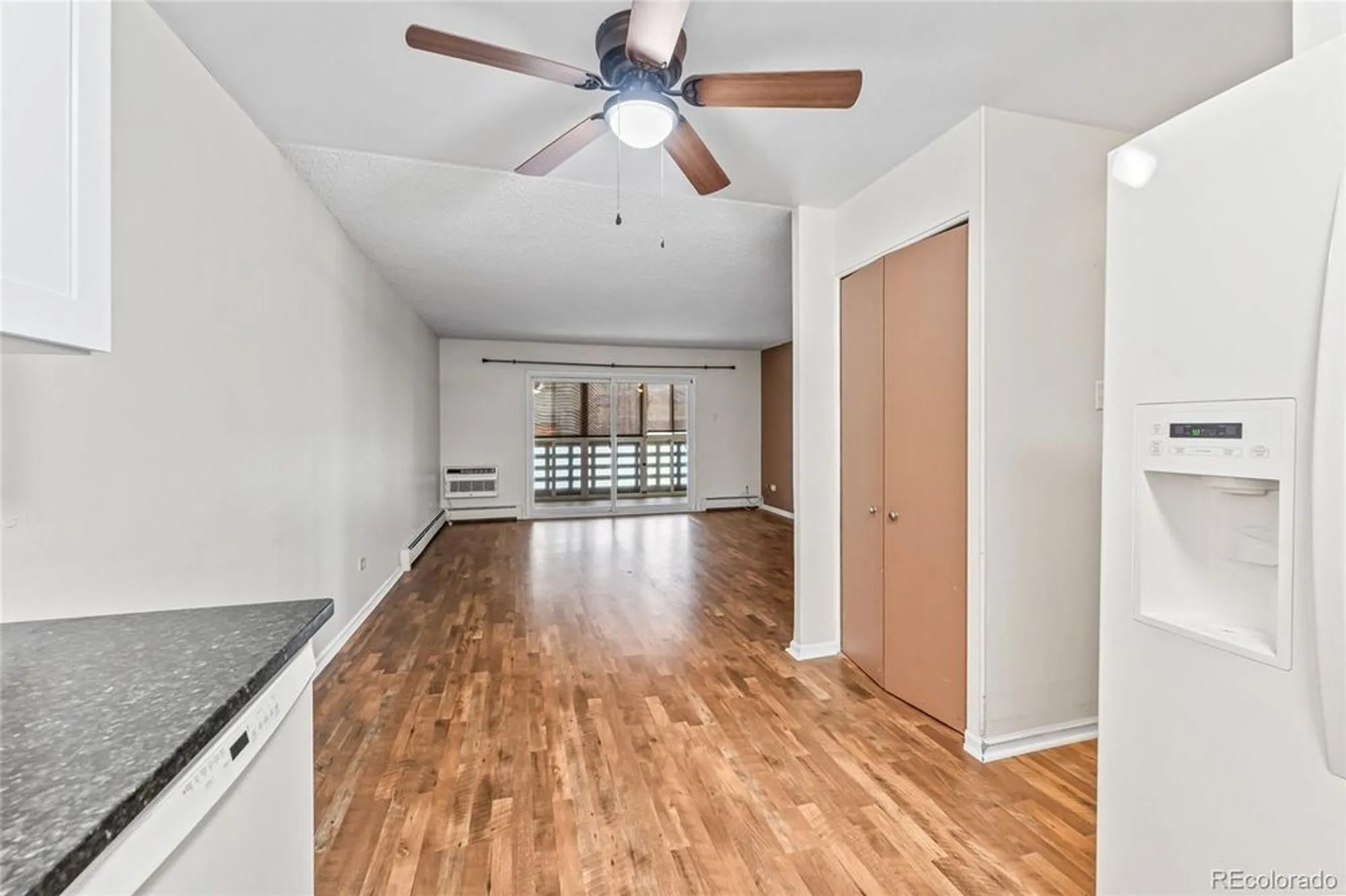 Property Slideshow image 9 of 34 | 610 s alton way 1b, Denver, CO, 80247