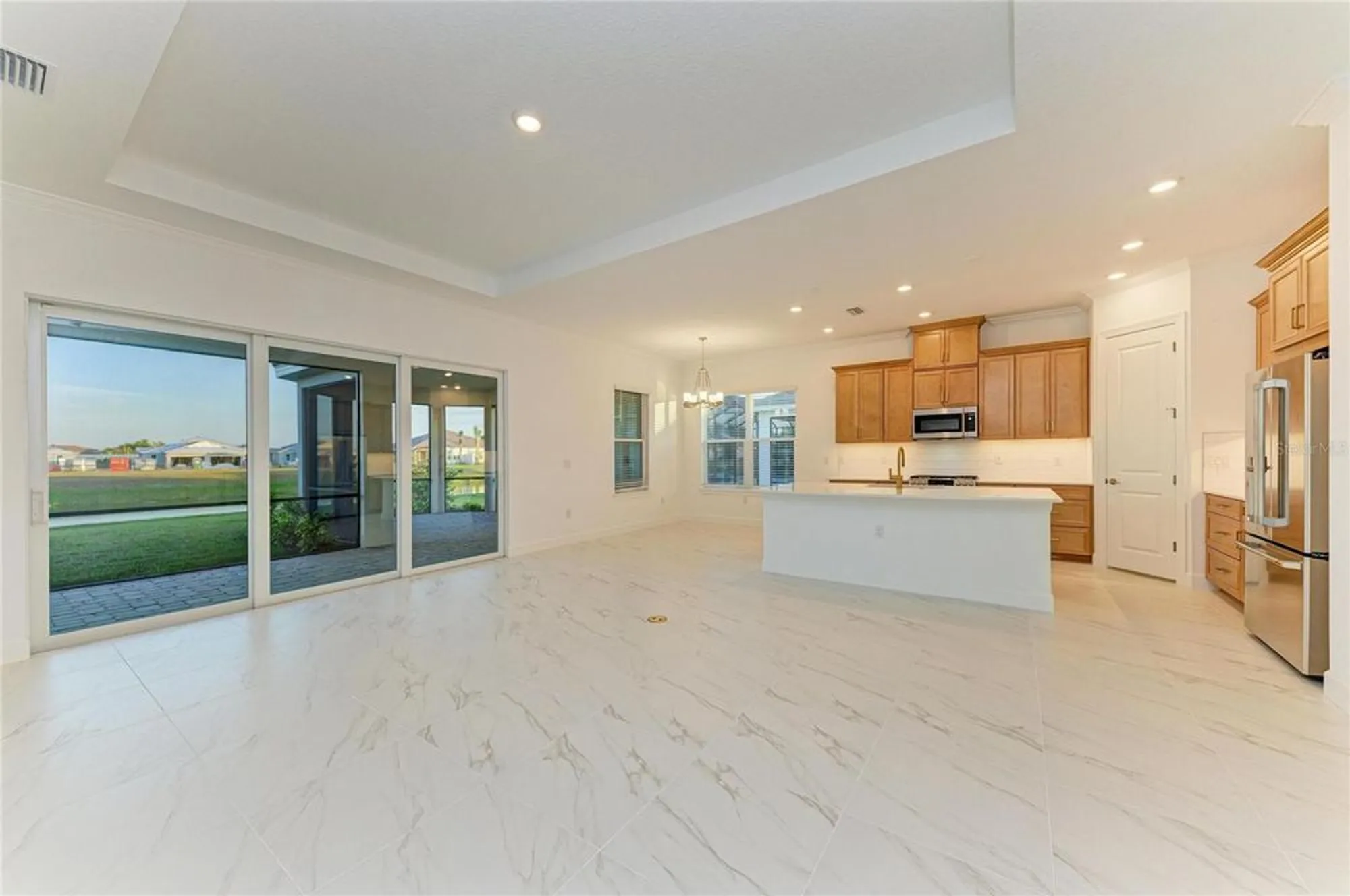 Property Slideshow image 4 of 72 | 3303 vicenza ct, Lakewood Ranch, FL, 34211