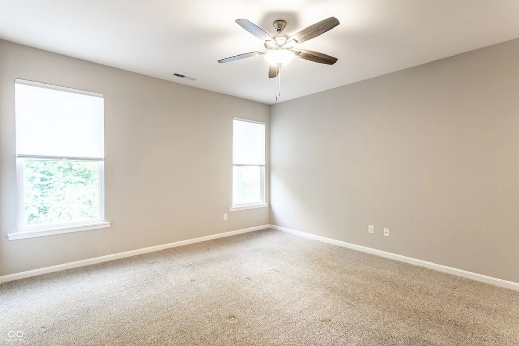 Property Slideshow image 20 of 30 | 5826 lyster ln, Indianapolis, IN, 46239