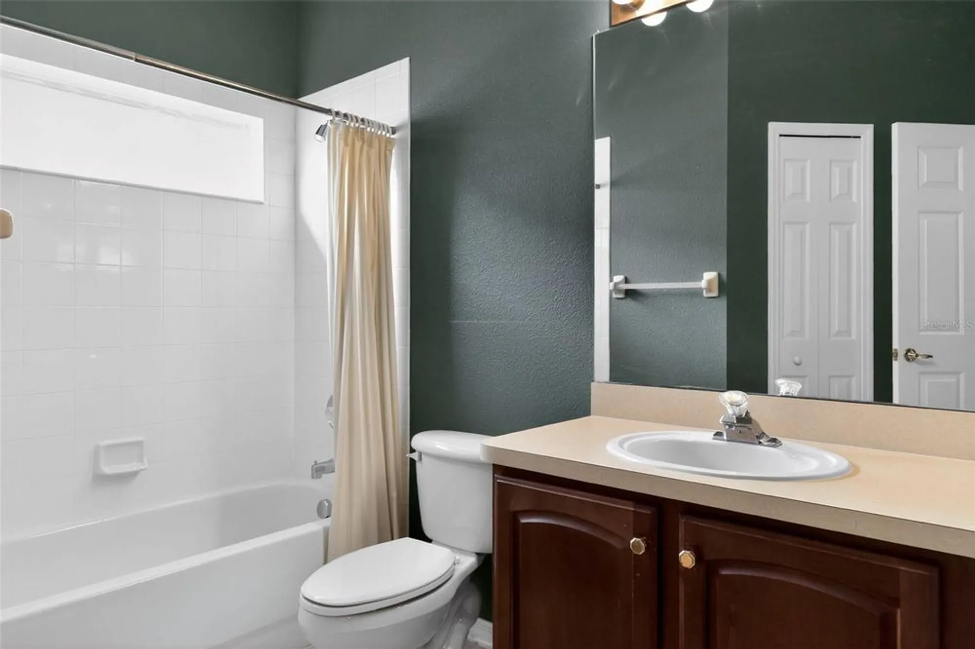 Property Slideshow image 23 of 25 | 2453 pleasant hill ln, Holiday, FL, 34691