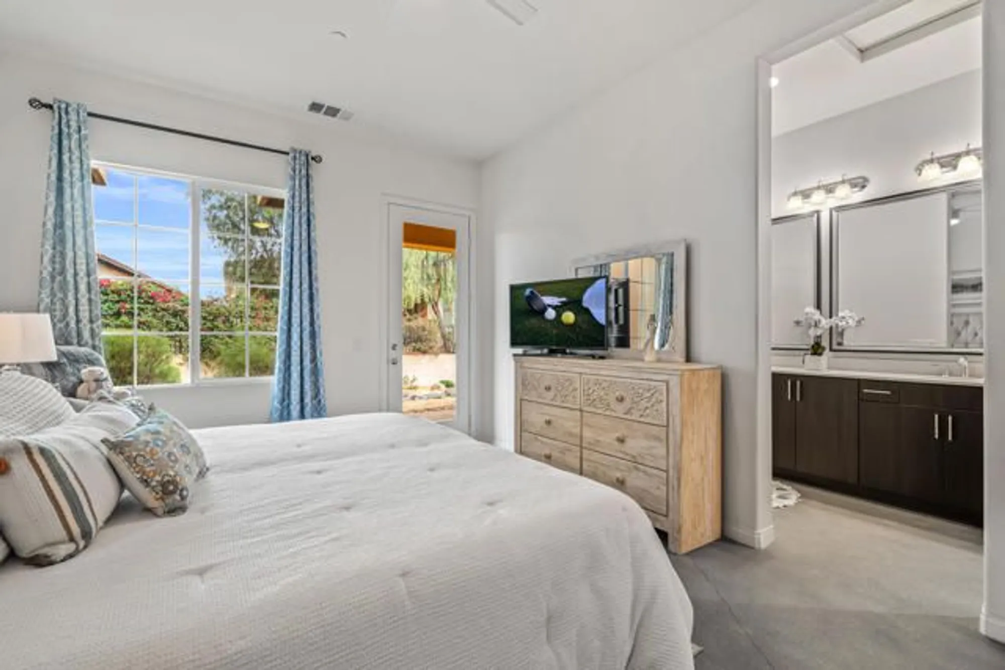 Property Slideshow image 32 of 57 | 4018 via fragante 2, Palm Desert, CA, 92260