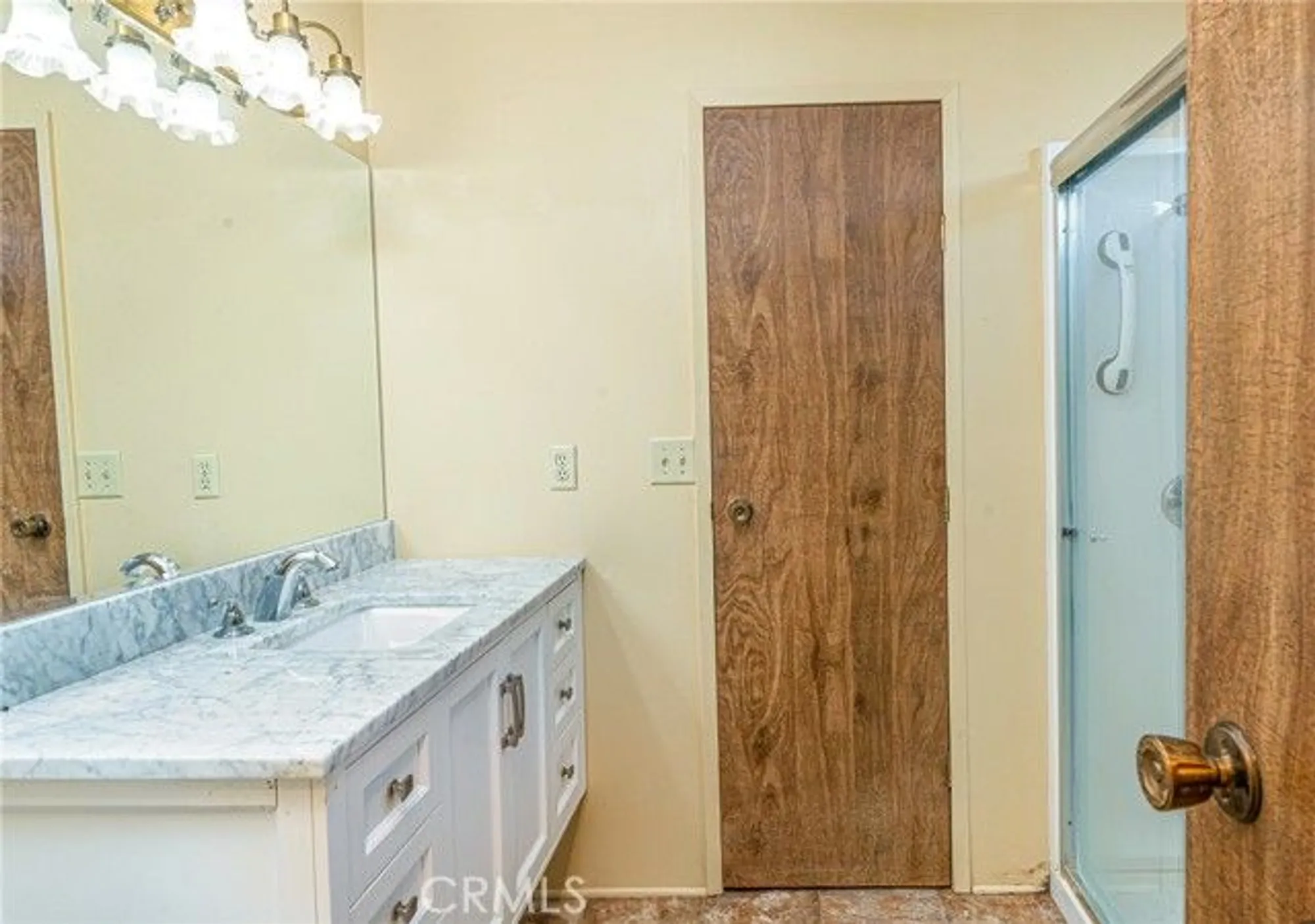 Property Slideshow image 6 of 18 | 1339 basswood way, Hemet, CA, 92545