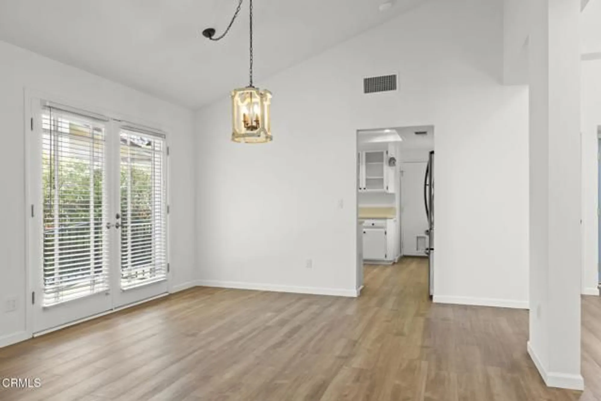 Property Slideshow image 15 of 47 | 6089 san dimas ave, Camarillo, CA, 93012