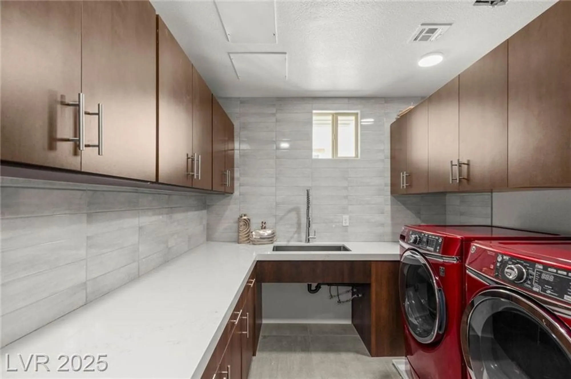 Property Slideshow image 23 of 31 | 4312 veraz st, Las Vegas, NV, 89135
