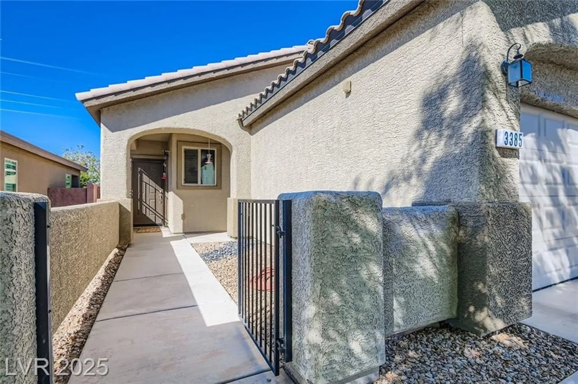 Property Slideshow image 39 of 45 | 3385 blue ribbon downs st, Las Vegas, NV, 89122
