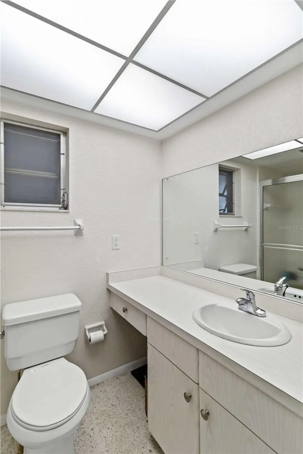 Property Slideshow image 20 of 66 | 3220 southfield ln 810, Sarasota, FL, 34239