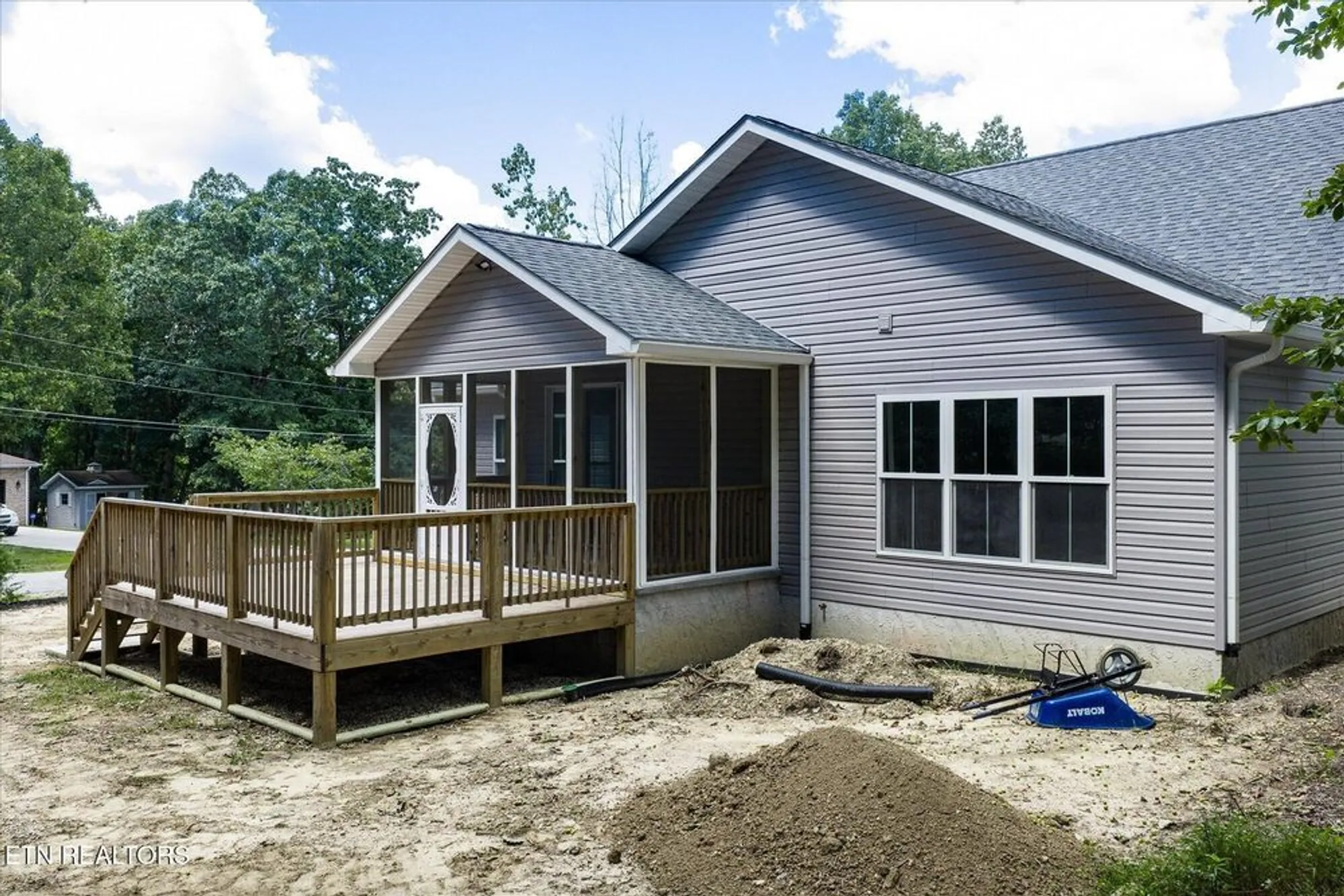 Property Slideshow image 38 of 43 | 145 lakeside dr, Crossville, TN, 38558