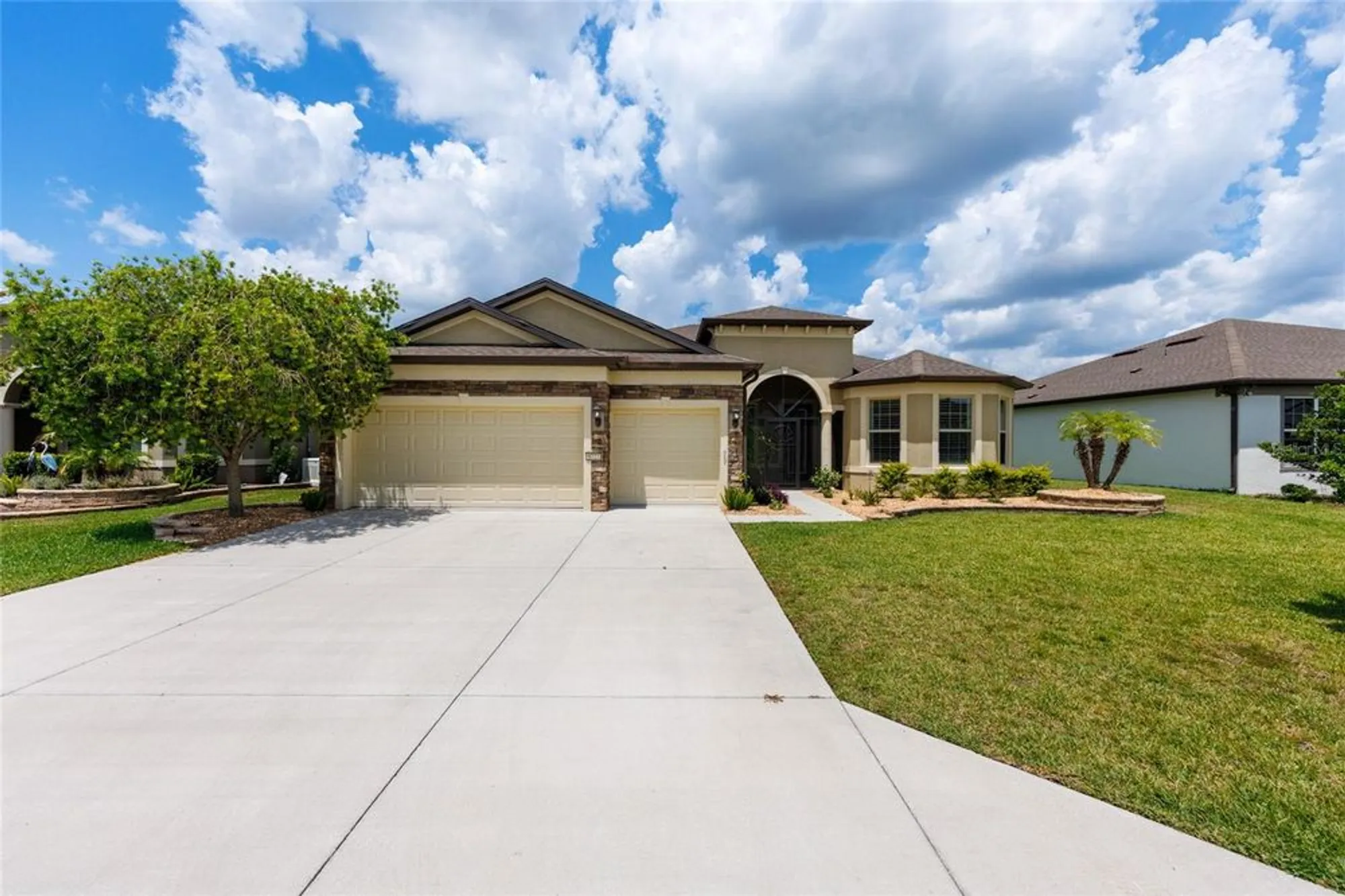 Property Slideshow image 7 of 62 | 9777 sw 63rd loop, Ocala, FL, 34481