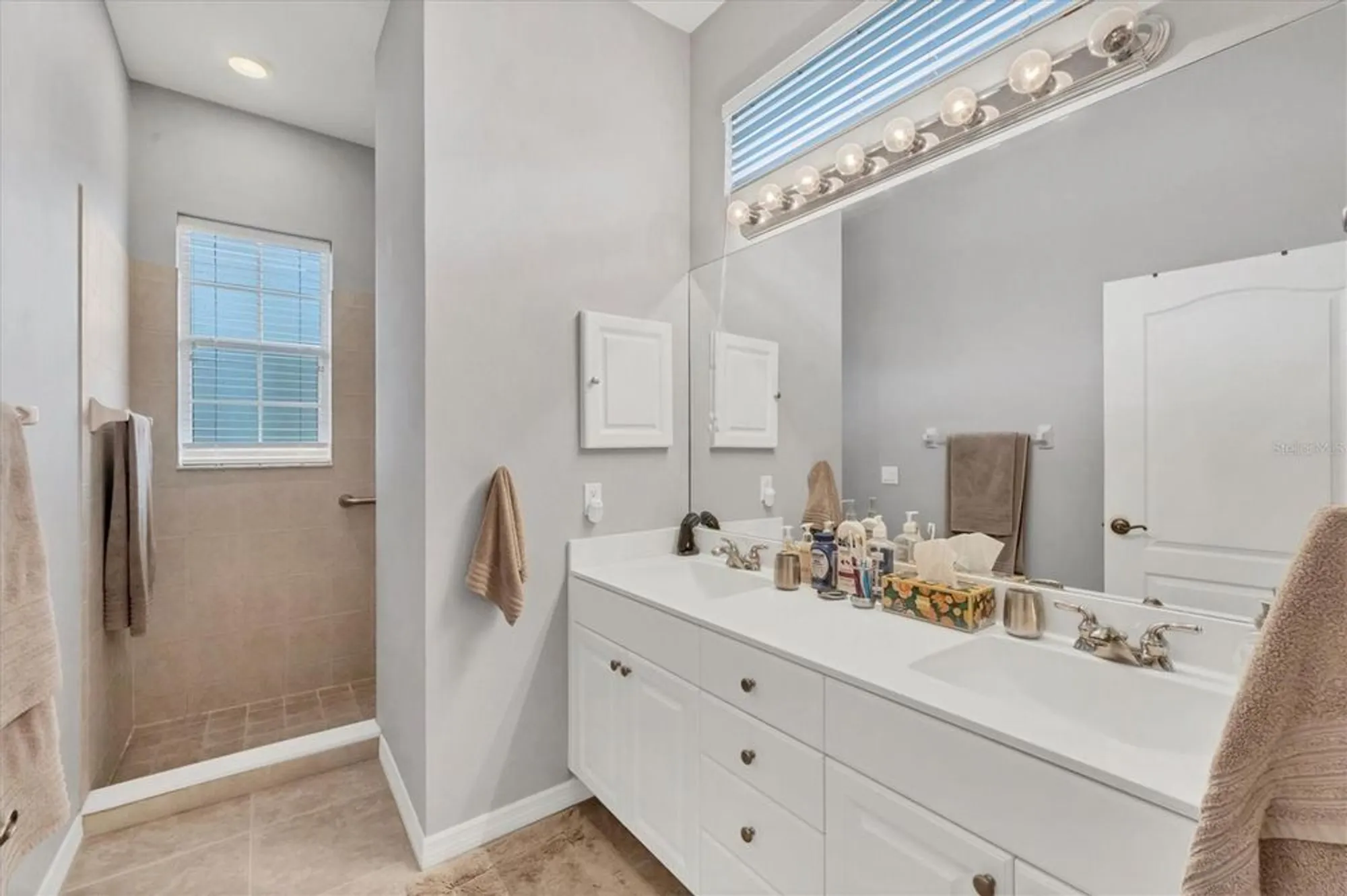 Property Slideshow image 21 of 43 | 1647 lancashire dr # 1647, Venice, FL, 34293