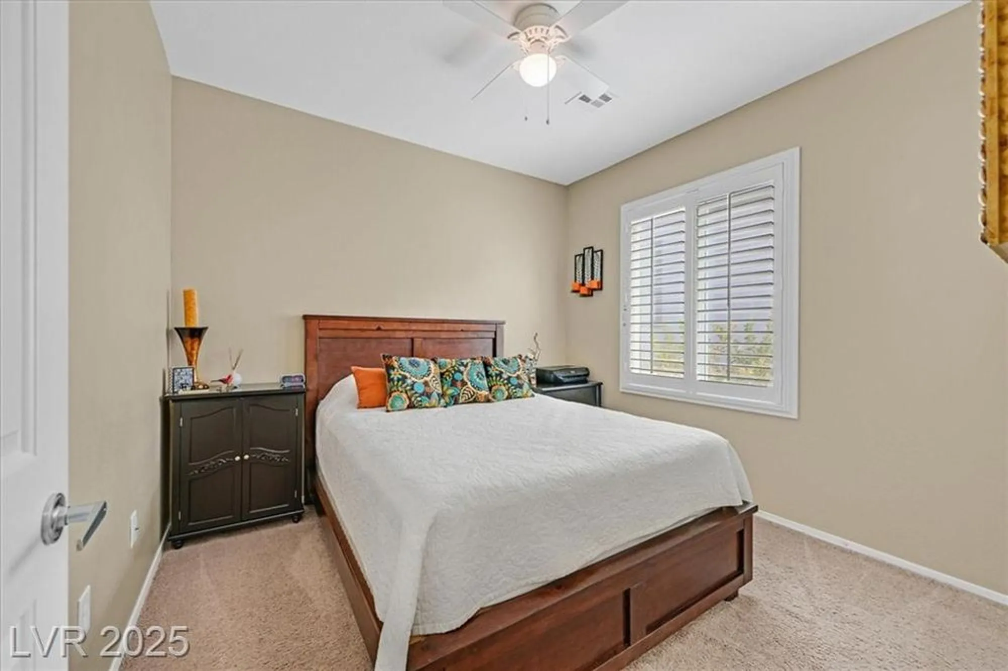 Property Slideshow image 19 of 35 | 2526 crater rock st, Henderson, NV, 89044