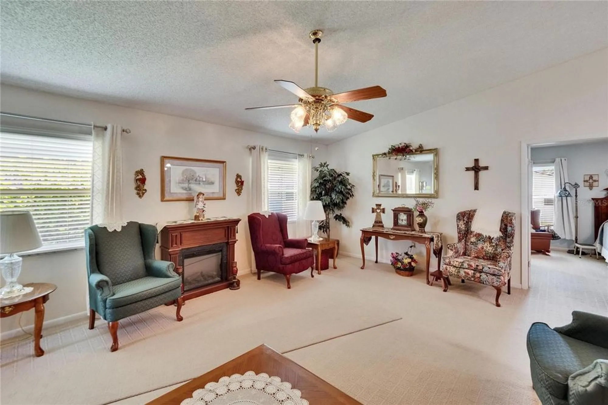 Property Slideshow image 5 of 94 | 3154 prairie dunes cir, Lakeland, FL, 33810