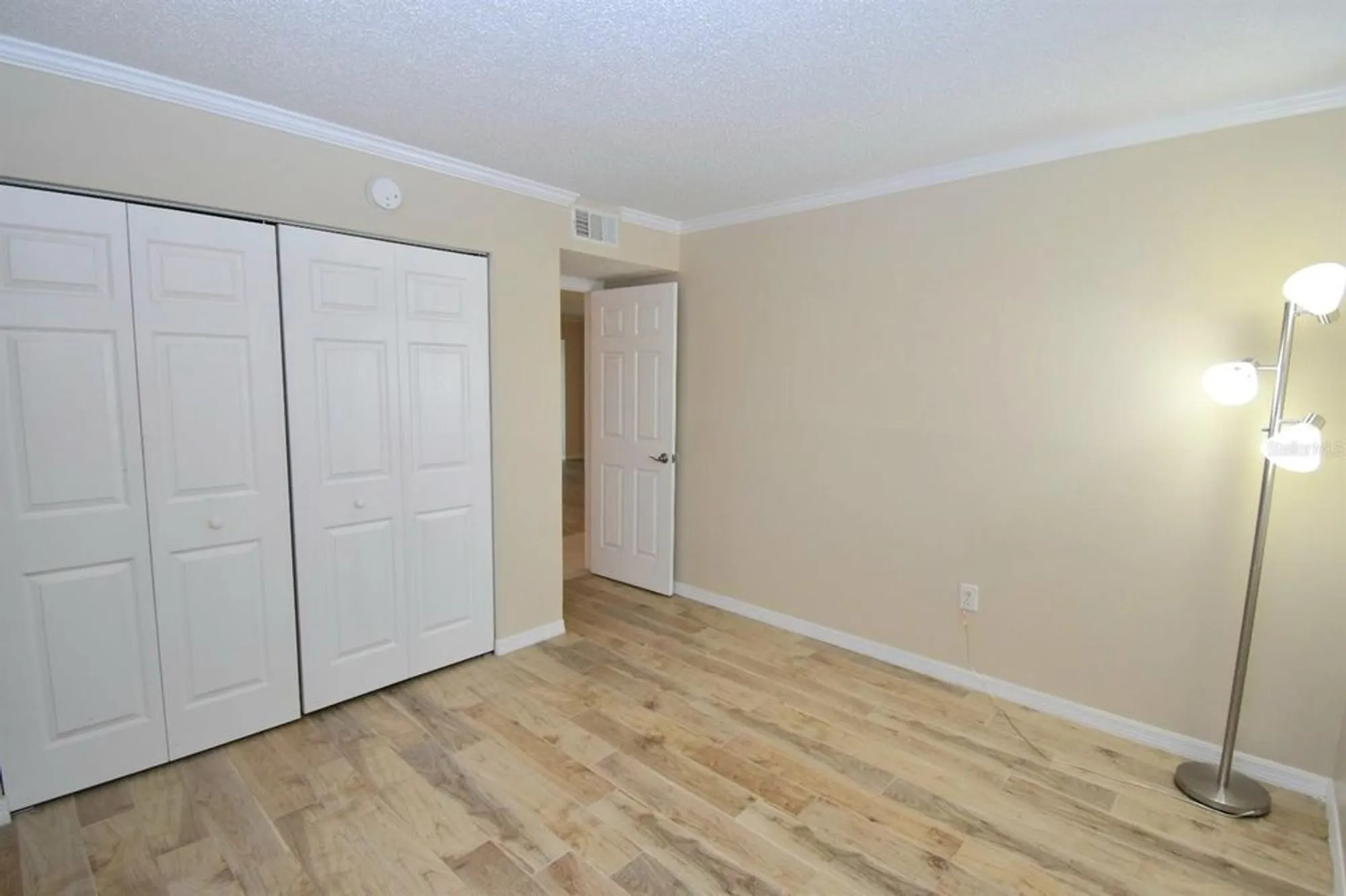 Property Slideshow image 17 of 30 | 946 virginia st apt 102, Dunedin, FL, 34698