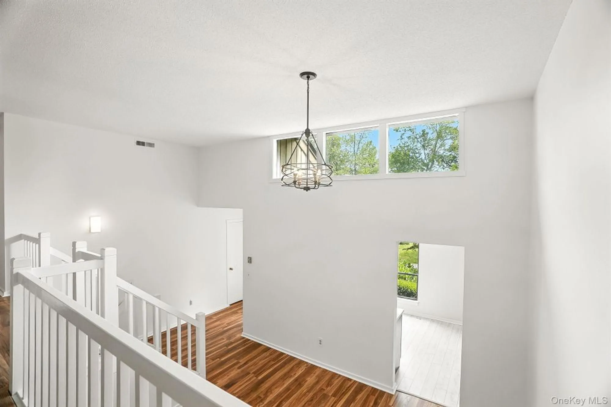 Property Slideshow image 4 of 29 | 972 heritage hls c, Somers, NY, 10589