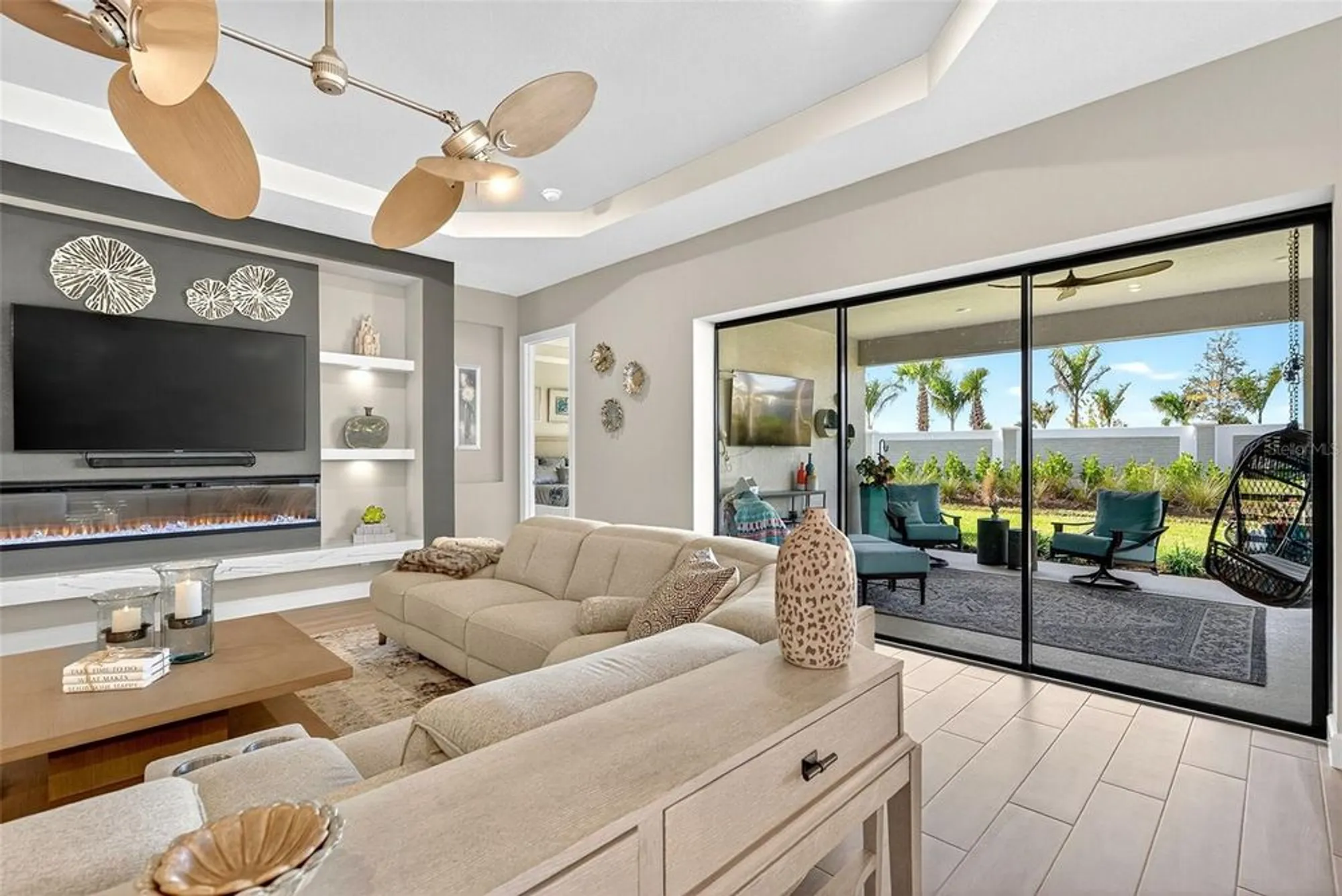 Property Slideshow image 43 of 100 | 3679 santa caterina blvd, Bradenton, FL, 34211