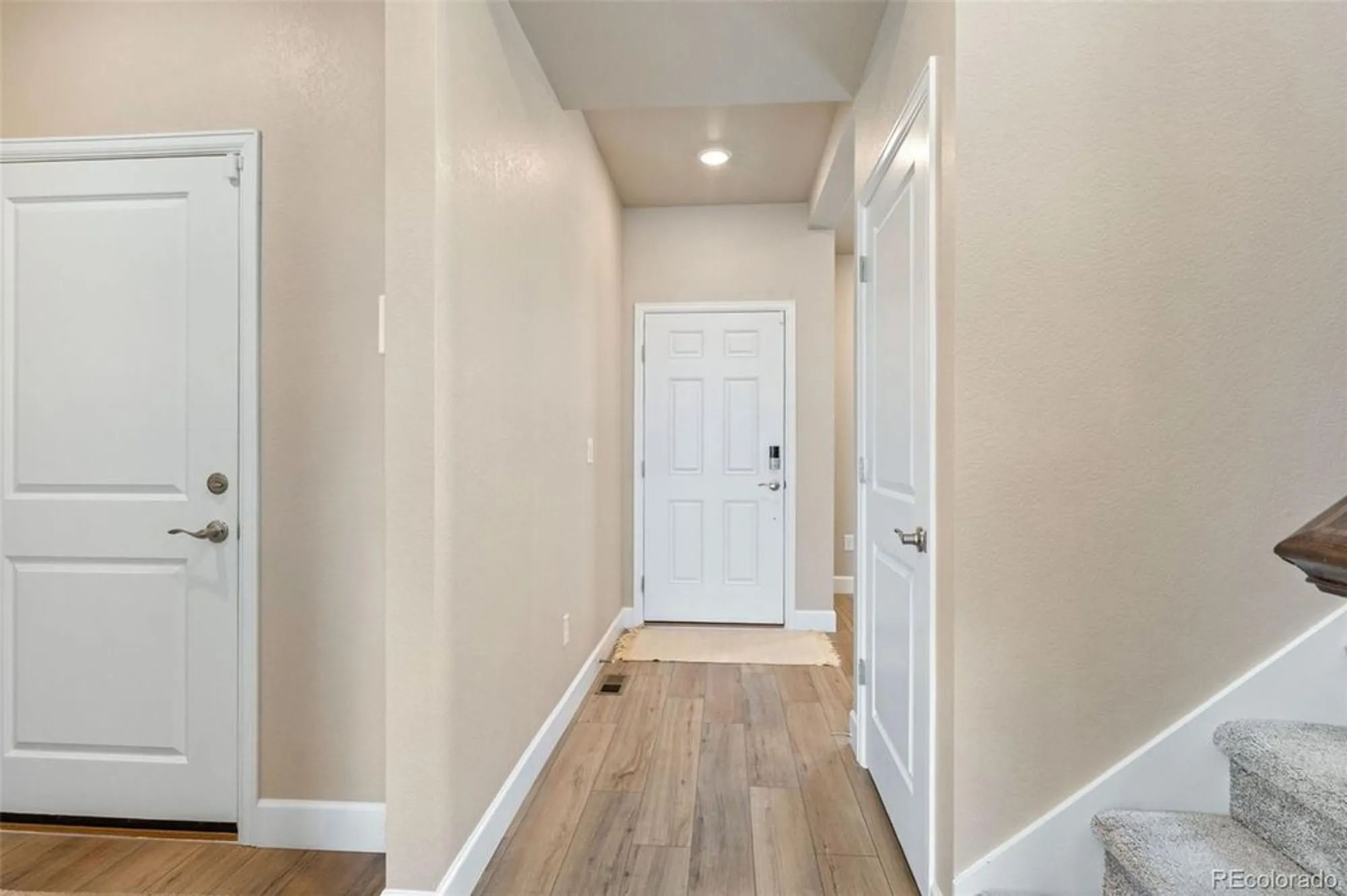 Property Slideshow image 9 of 39 | 3888 red valley ln, Castle Rock, CO, 80104