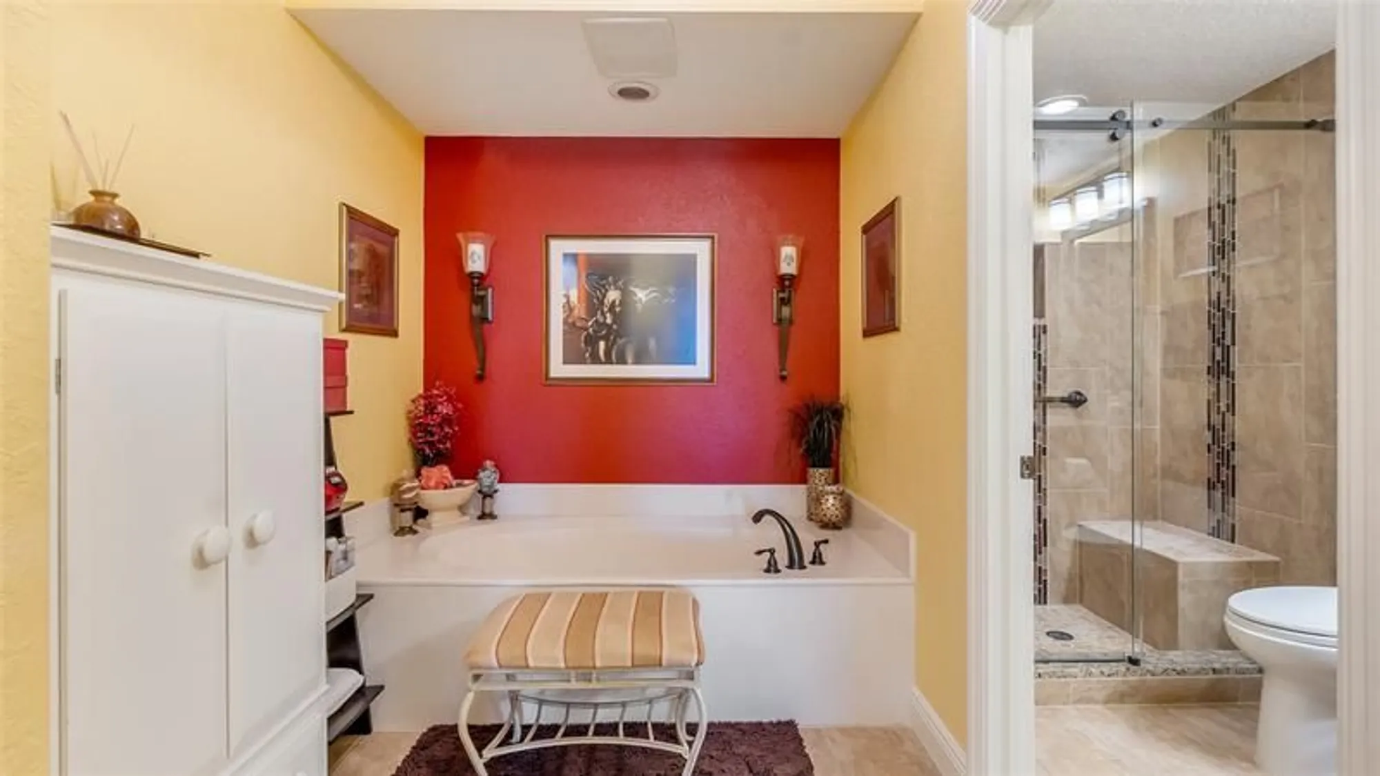 Property Slideshow image 26 of 35 | 7727 southampton ter 410, Tamarac, FL, 33321