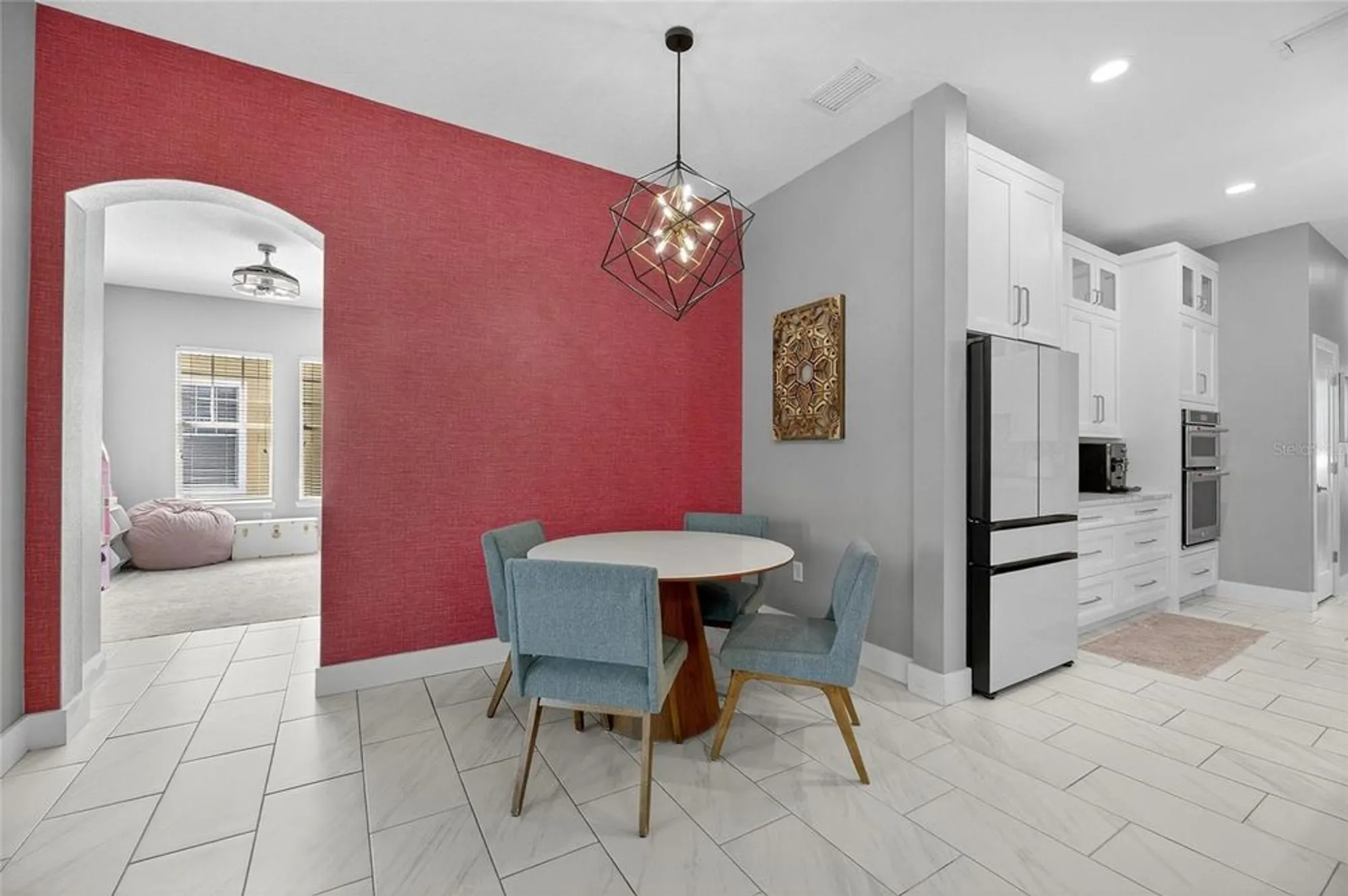 Property Slideshow image 21 of 66 | 526 islebay dr, Apollo Beach, FL, 33572